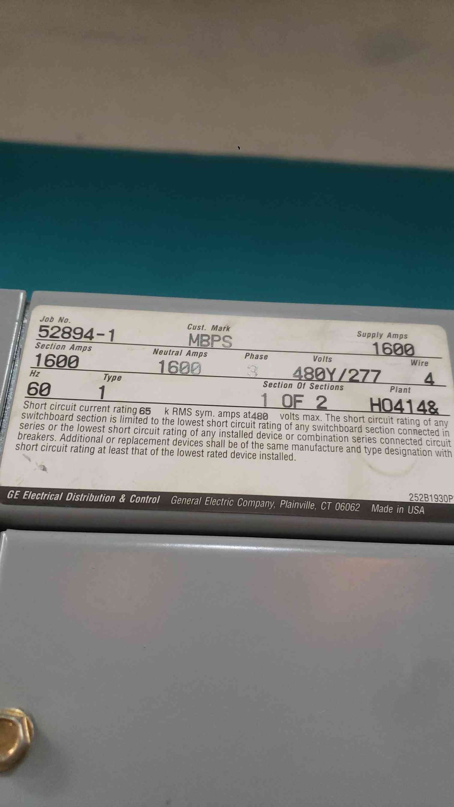 GE Spectra Series 1600A Switchboard | 480V 3P 4W | 65kA | (3) SSF16B216 Breakers (SKU: 113179)
