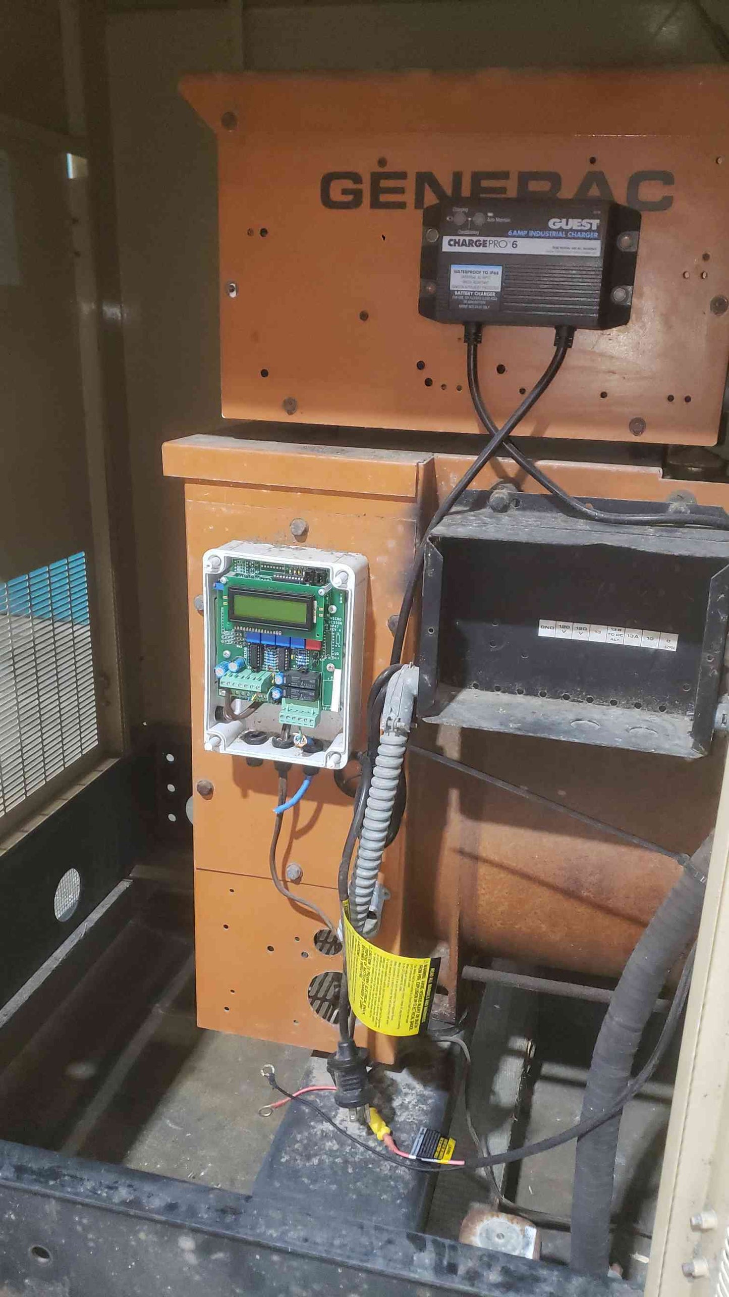 30kW Generac 120/240V 1PH NG/LP Liquid Cooled 1800RPM 479.2 Hrs. AS-IS