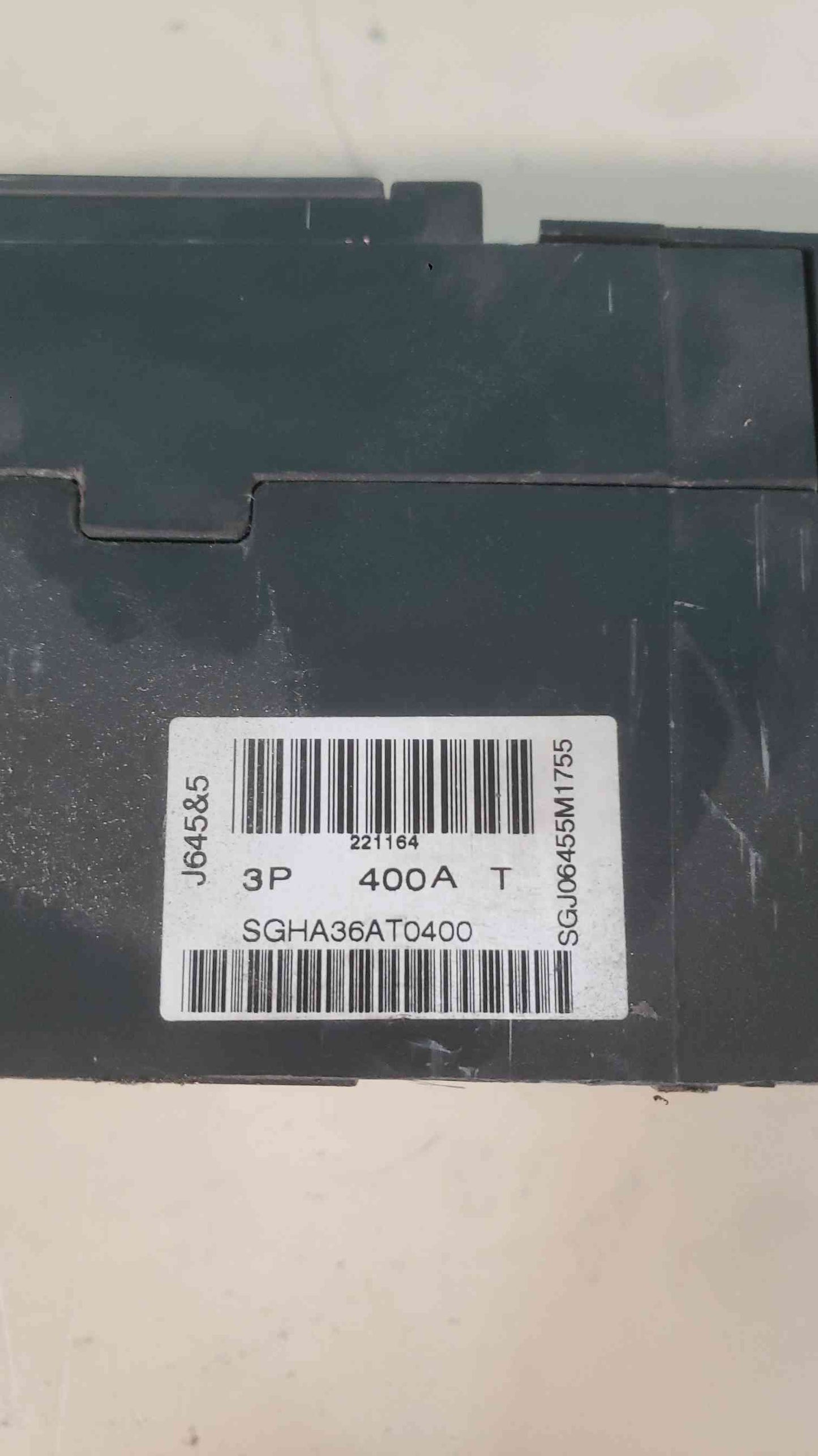 GE SGHA36AT0400 Spectra RMS Hi-Break Circuit Breaker 3-Pole 400A Frame SGH Industrial