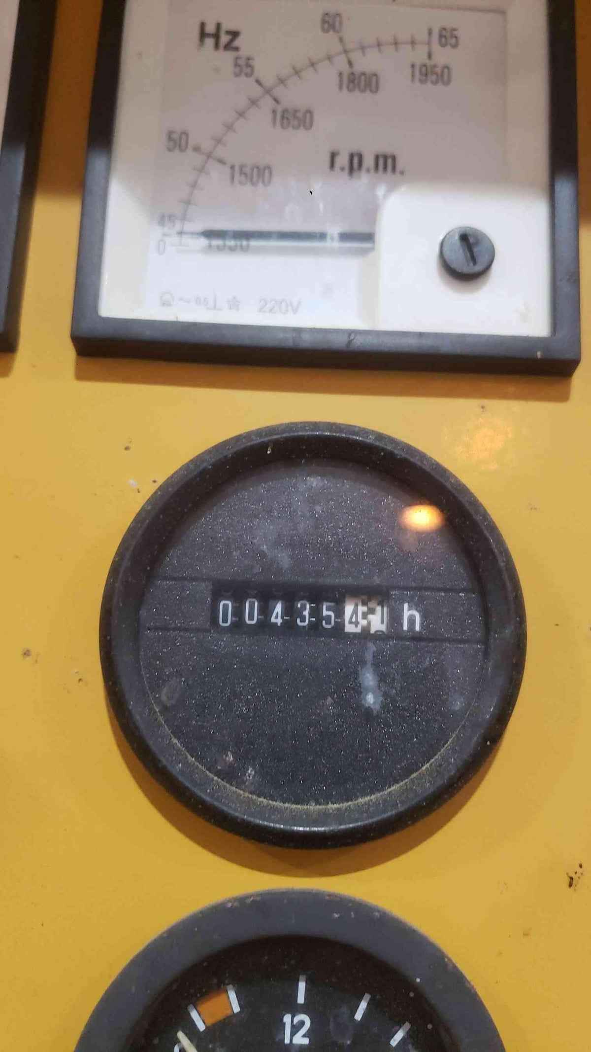 AS-IS Caterpillar Olympian 60kW Diesel Generator D60P4S 120/240V 1ph 435 Hrs (SKU: 113334)