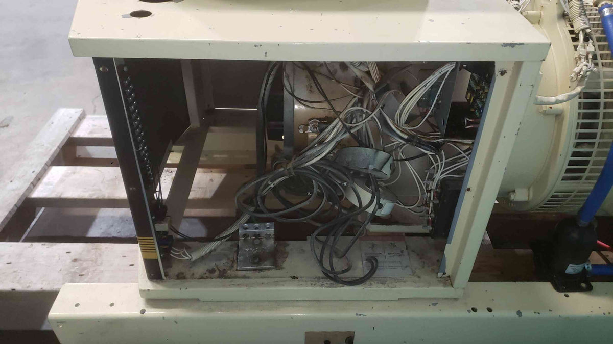 KOHLER 30KW 33KW 33RZ82 120/240 Multi-Phase 99A LP/NG 885 Hrs. TESTED (SKU: 113343)