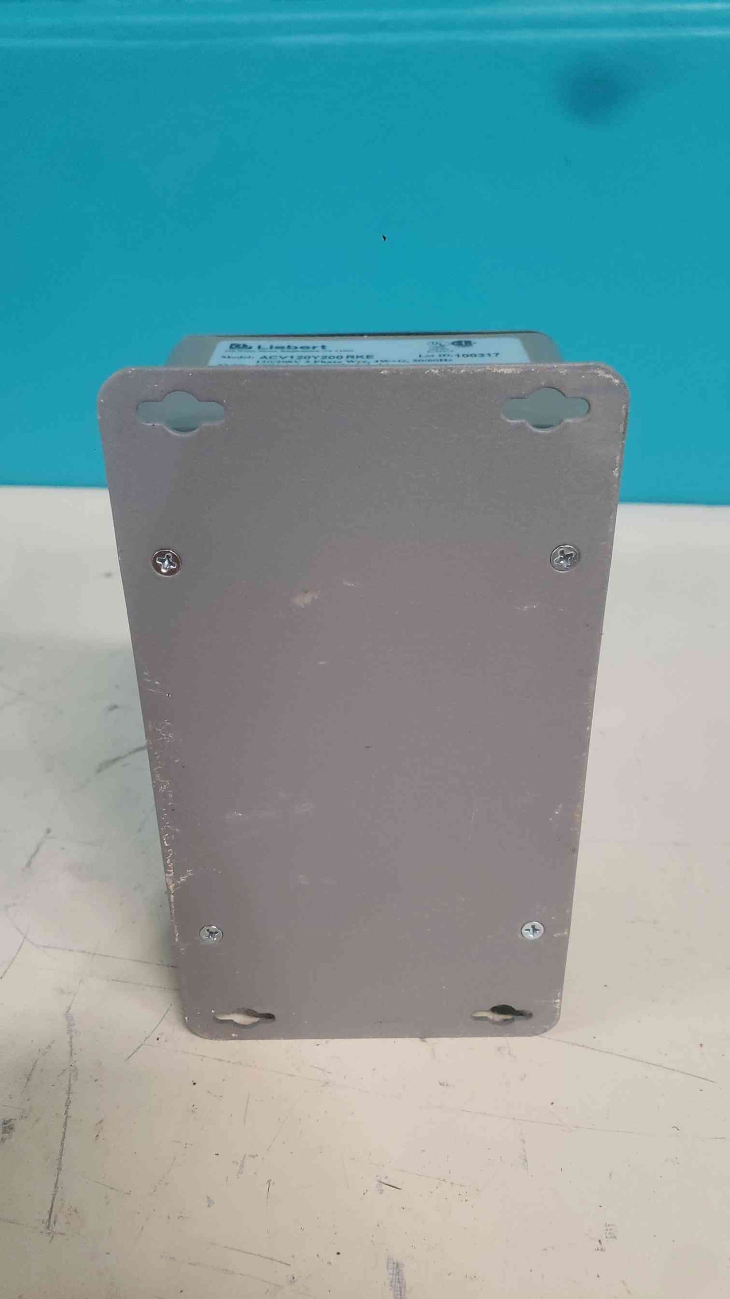 Liebert AccuVar ACV120Y200RKE 3 Phase 120/208V Surge Suppressor Protective Device (SKU: 113396)