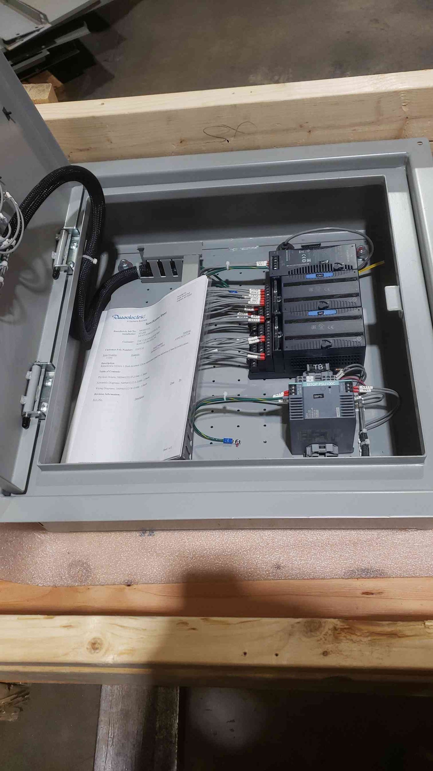 NEW Russelectric Siemens ATS Remote Annunciator Control Panel 3009405332-21000 New (SKU: 111360)