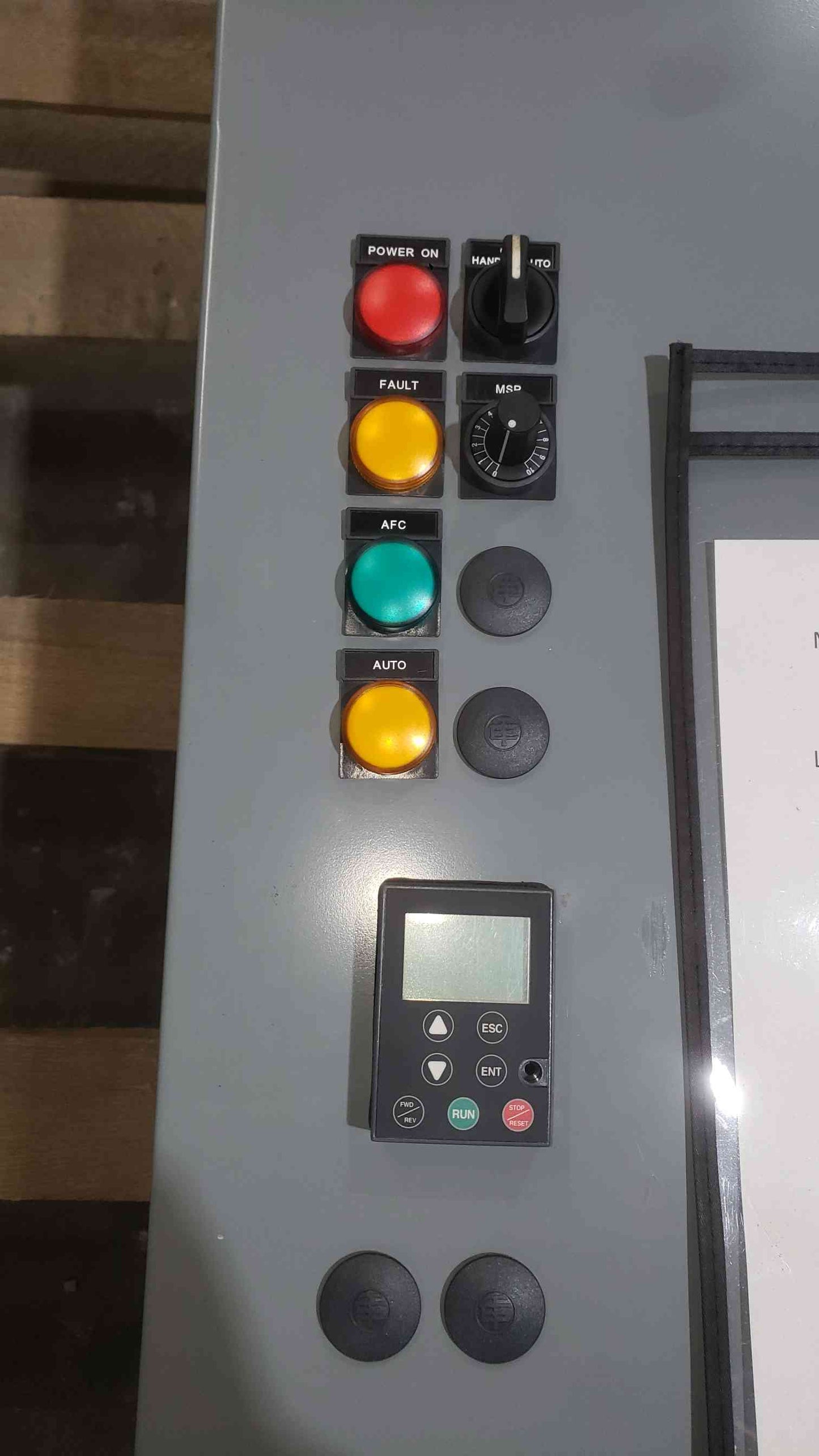 Square D Econoflex VFD 25 HP 460V Class 8839 58ELG4VW Altivar FLEX58KD23N4 Drive