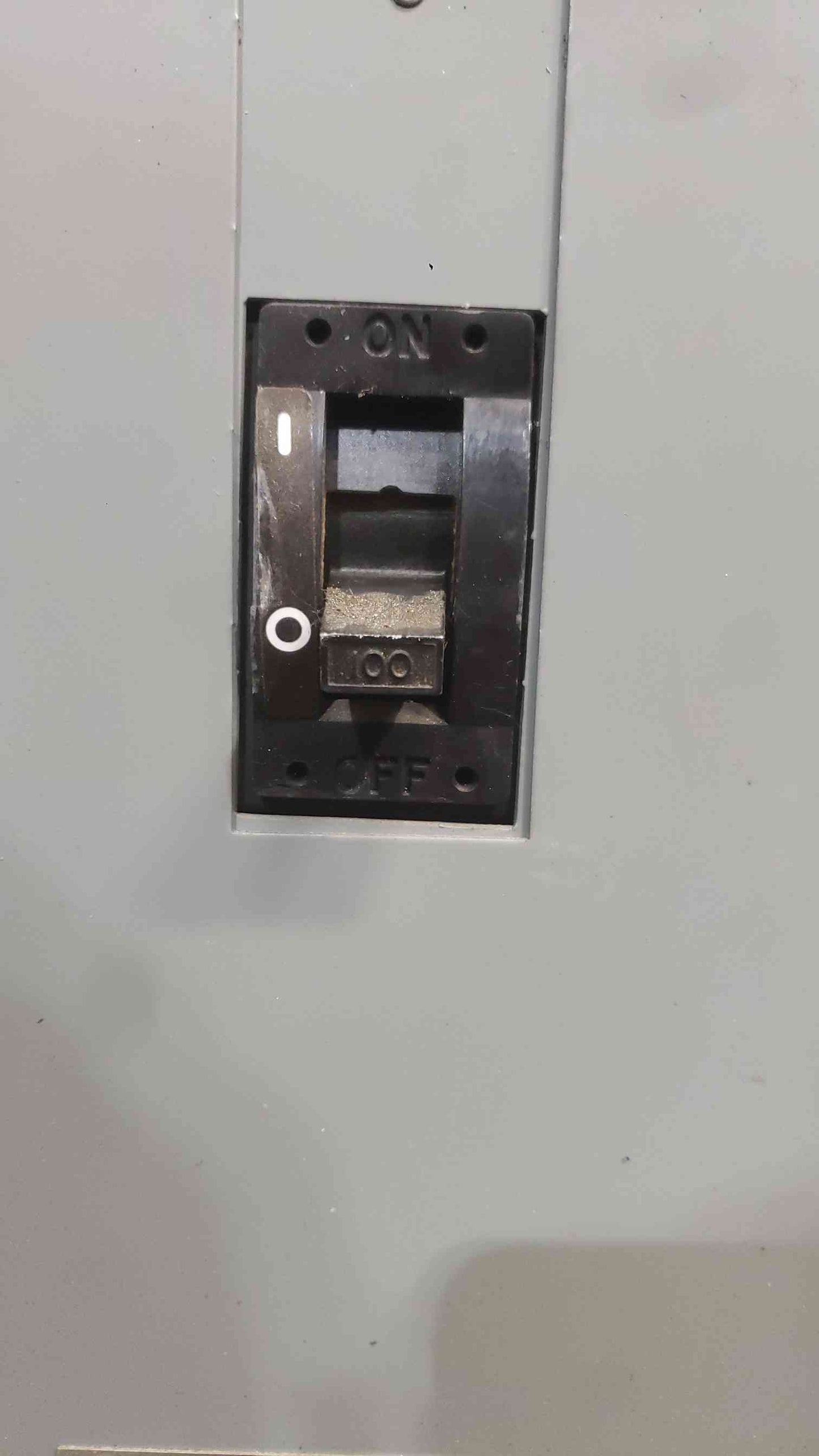 Square D NY1B 100A 480V 3ph 3 Wire Panelboard 8x 30A 3-Pole Breakers 100 Amp