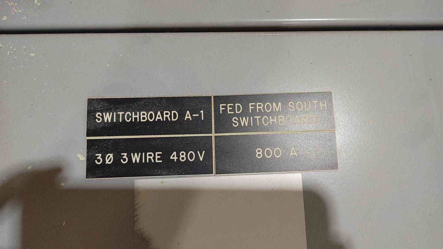 Siemens SB 800A 480V 3 Phase Switchboard Section 250A 125A 100A 3-Pole Breakers