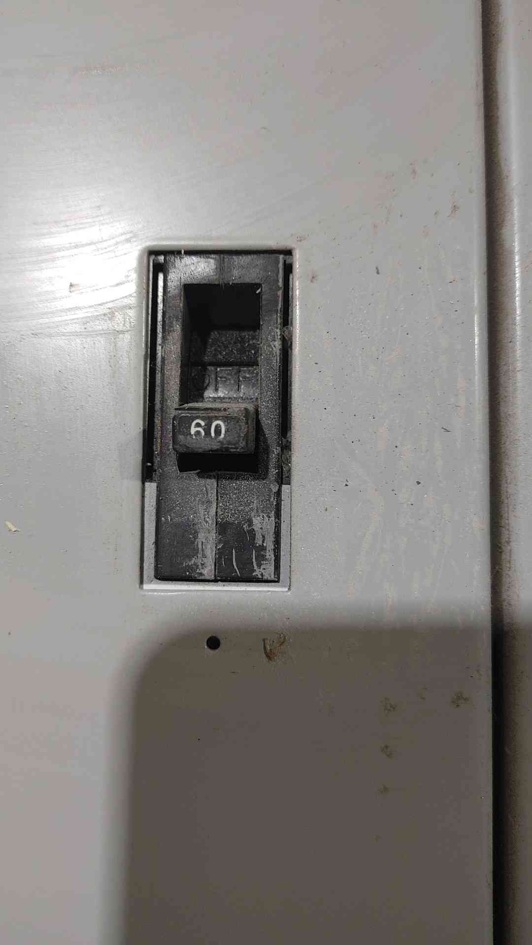 Siemens SB 800A 480V 3 Phase Switchboard Section 250A 125A 100A 3-Pole Breakers