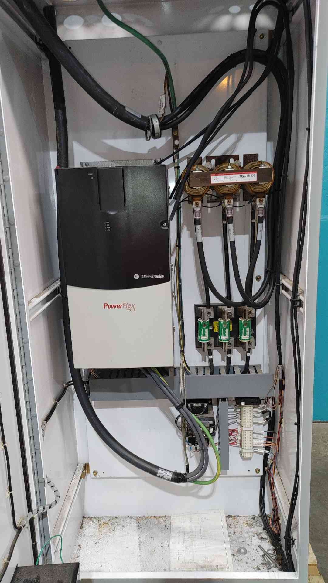 Allen-Bradley PowerFlex VFD Drive Motor Control Panel 20-HIM-A6 Keypad Enclosure