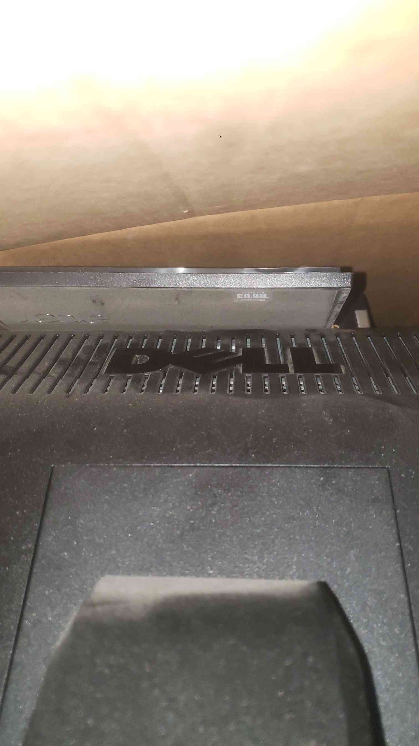 Lot Of 12 Computer Monitors (SKU: 113910)