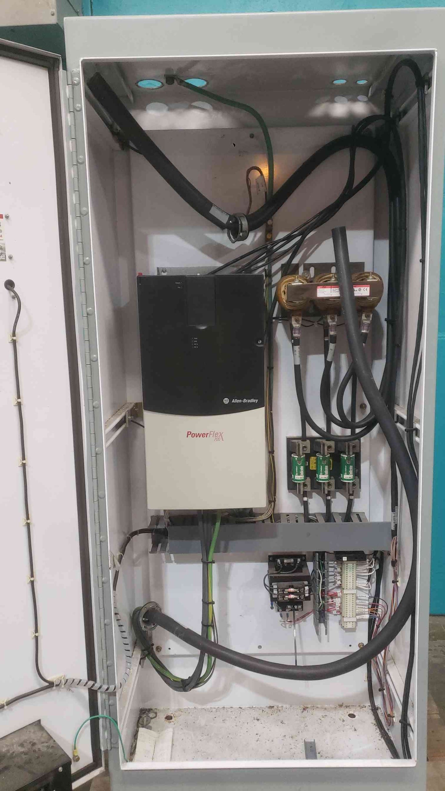Allen-Bradley PowerFlex 700 VFD Enclosure TCI KDR3L Drive Line Reactor Panel