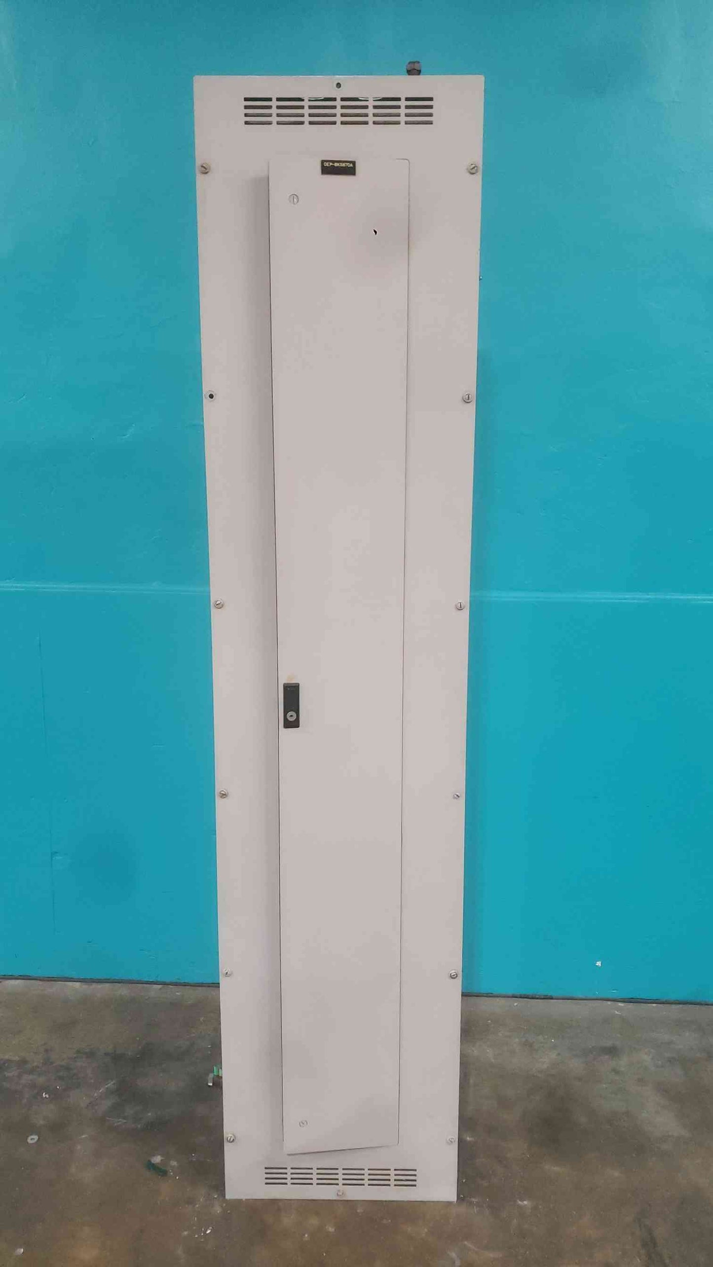Cutler Hammer 600A 208/120V 3Phase 4W Panelbored (PRL3A) (SKU 113923