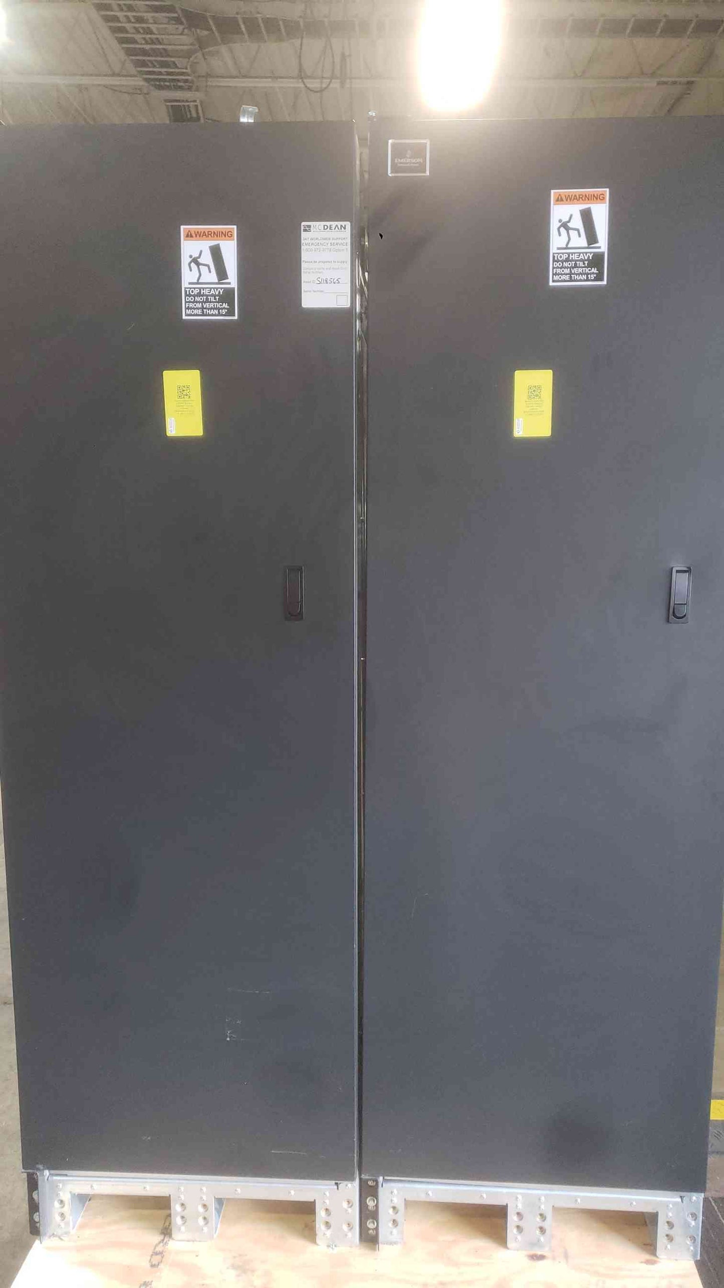 Liebert NX 400kVA 400kW 3ph UPS and Battery Cab 480V 38SA400AAAVA685