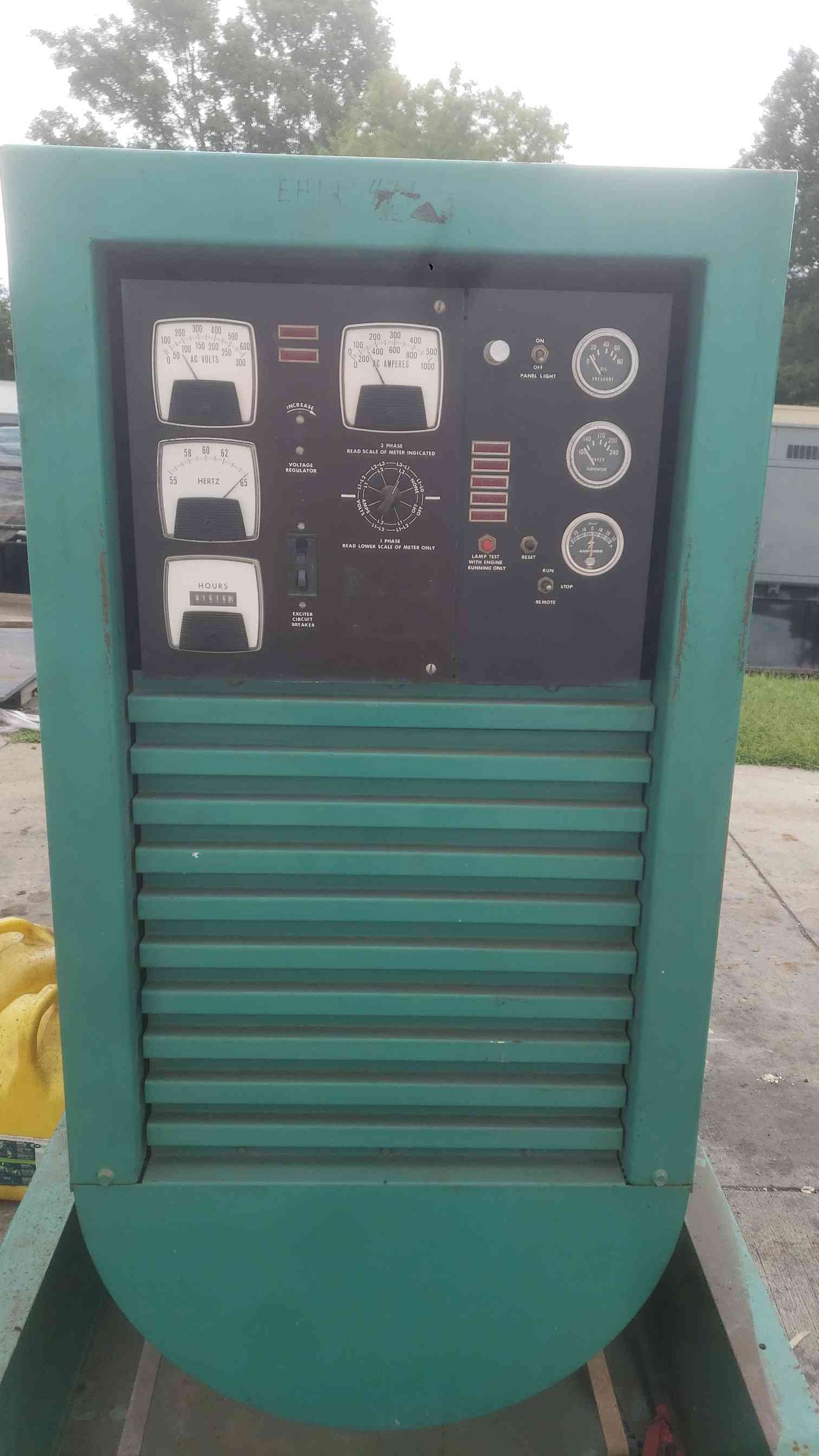 Onan 250 kW Standby Diesel Generator Cummins NT855 3 Phase 120/208V 277/480V 1616Hr