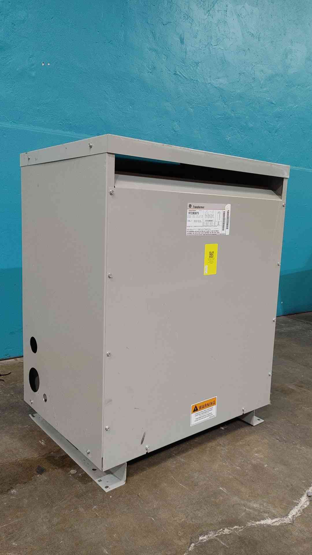 GE 112.5 KVA Transformer 9T23B3875 3 Phase 480V to 208Y/120V Dry Type Type QL