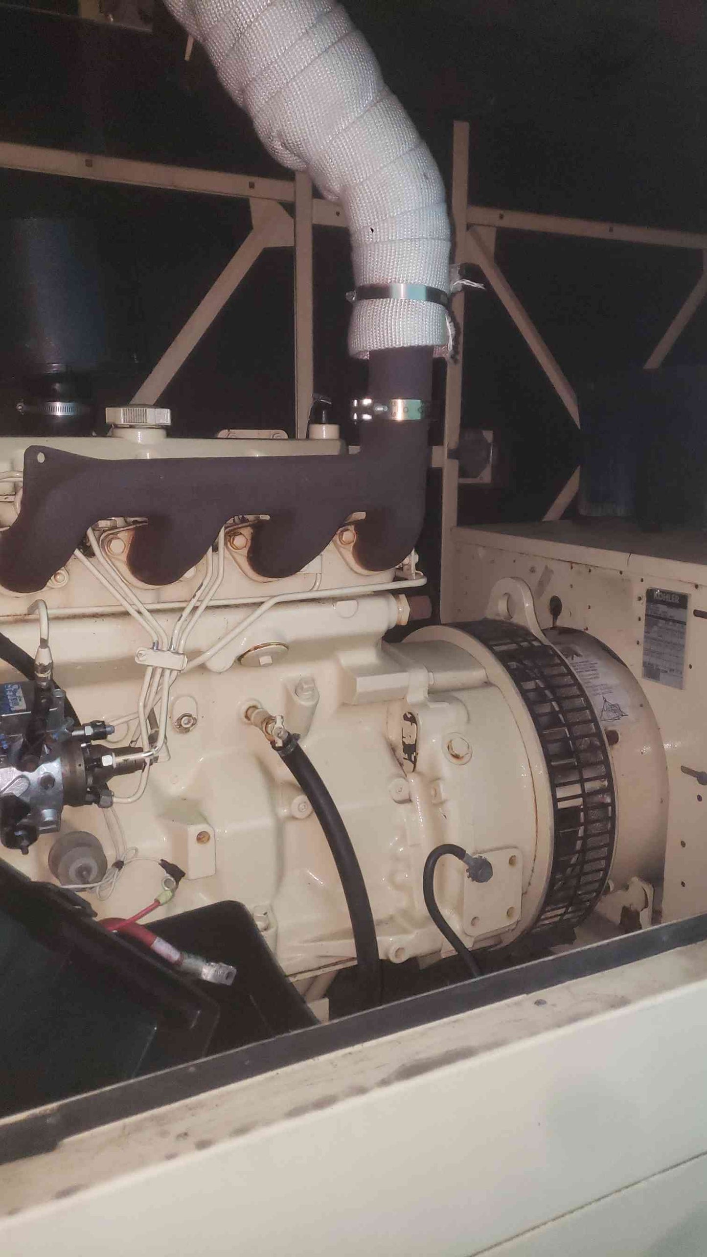 Kohler 30ROZJ 33kW Commercial Diesel Generator Enclosed Sub-Base Tank 836 Hrs