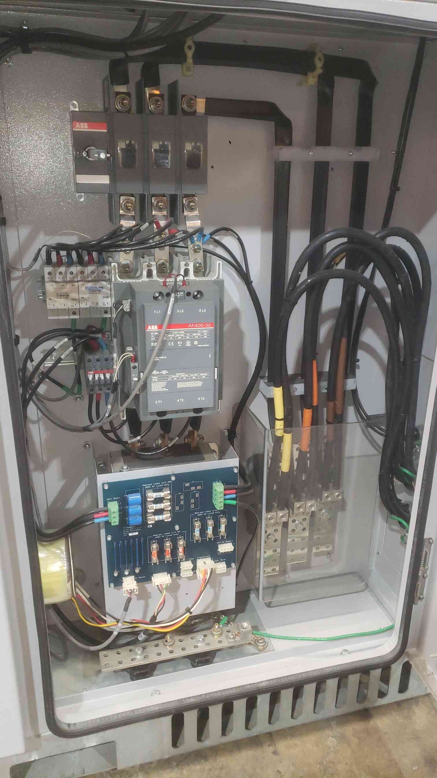 PV Powered 260kW Commercial Solar Inverter PVP260kW 480V 3PH Grid-Tie 600VDC