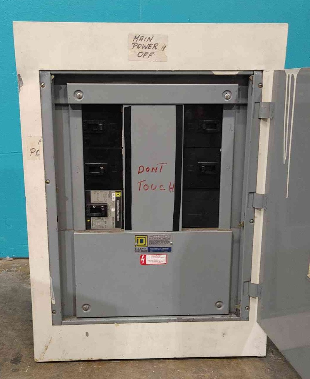 Square D I-Line Panelboard HCN1436-2N 225A 600V 3PH Enclosure & Frame Assembly