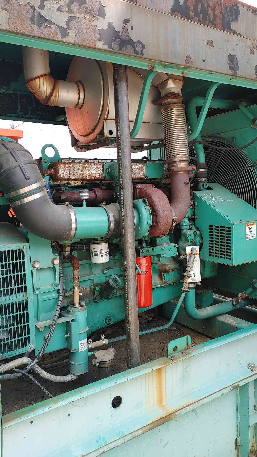 Cummins Onan DFAC 250kW Diesel Generator Enclosed 277/480V 120/208V 250 kW Genset