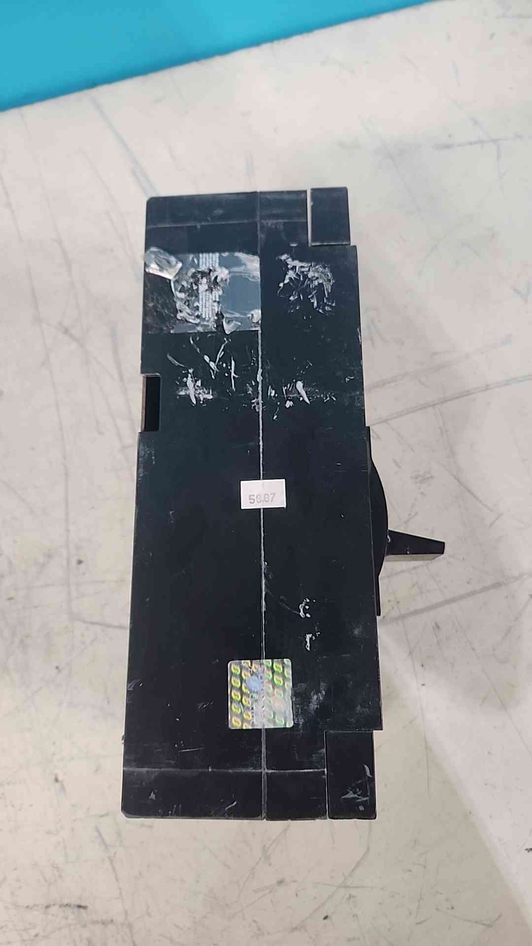 Square D LAF34225MC 225A 3 Pole 480V I-Line Circuit Breaker LAF34225 225 Amp LA