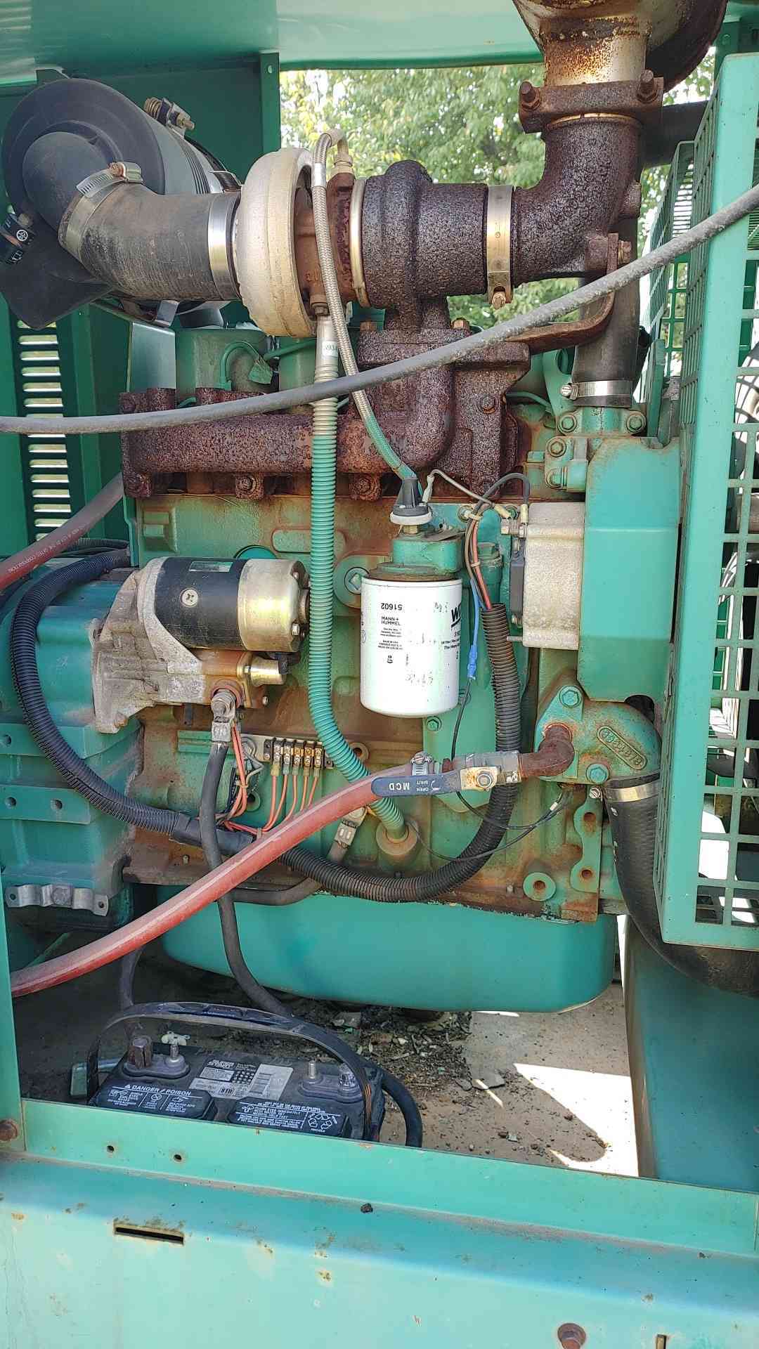 Cummins Onan 50DGCA 50 kW Diesel Generator 120/240V 277/480V 100Gal Tank 857Hr