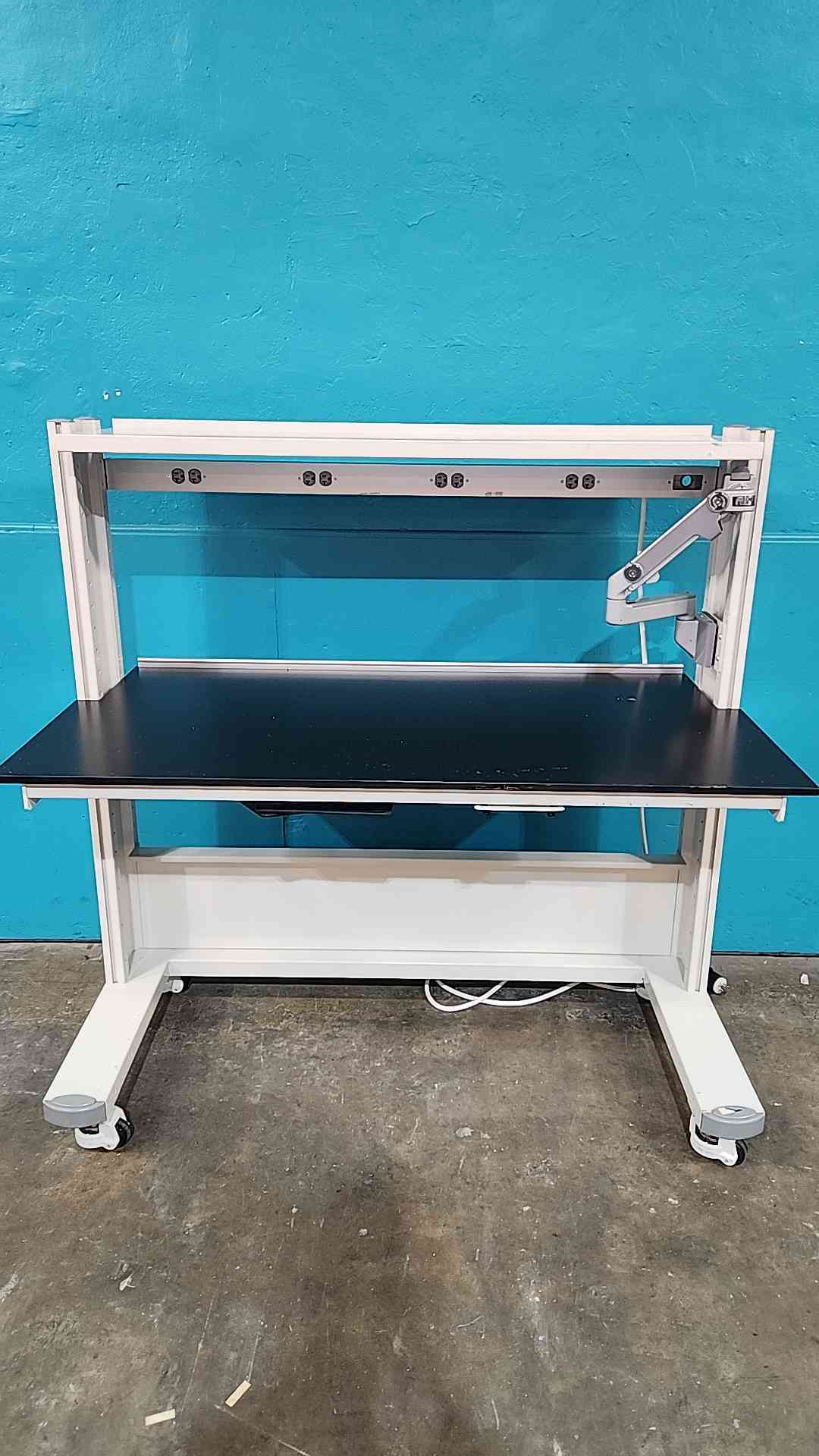 5' Rolling Lab Desk/Table W/ PDU Strip (SKU: 115139)