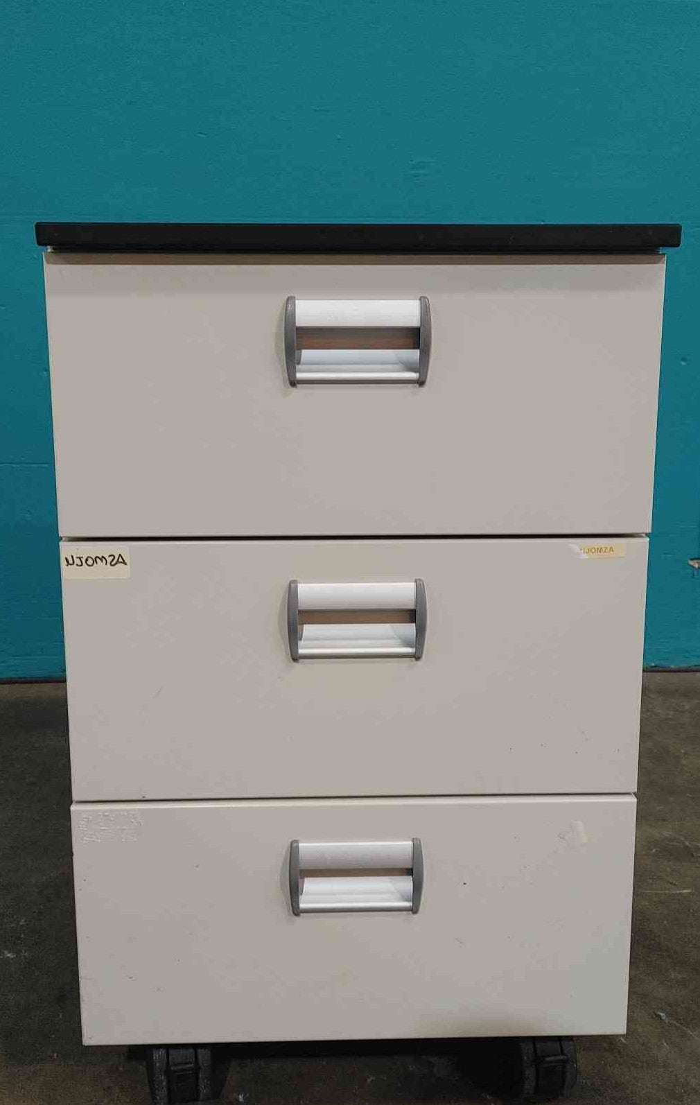 22" Rolling Lab Cabinet W/Shelf 3 Drawers (Sku:115133)