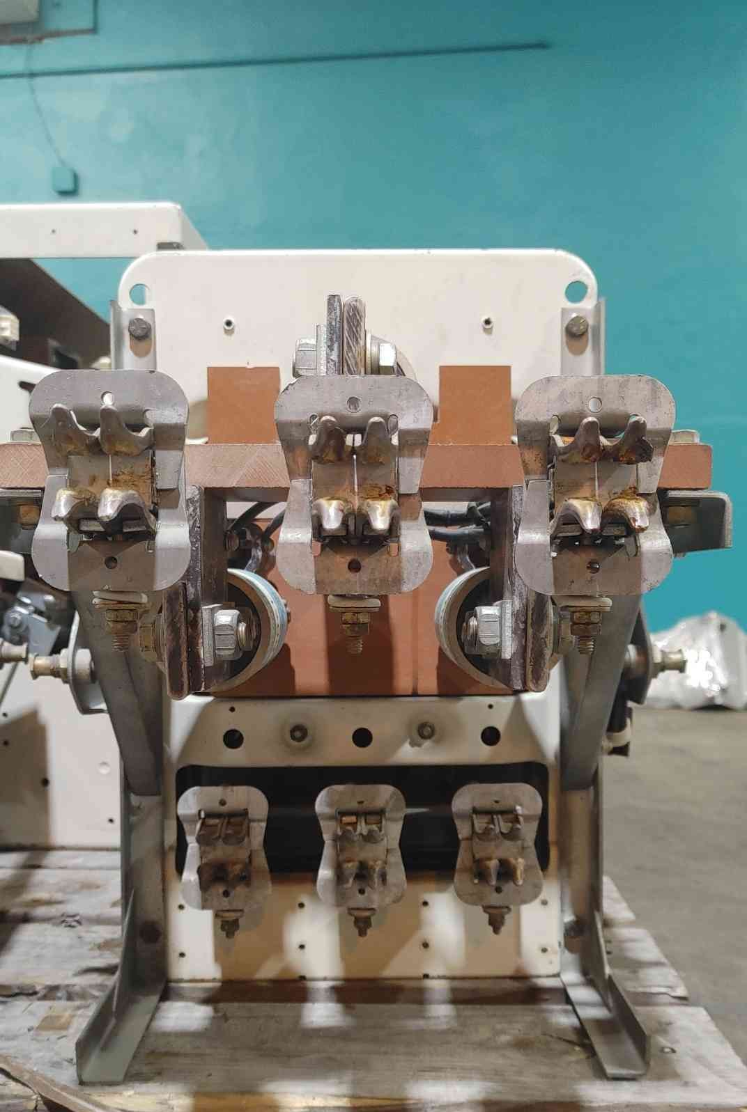 GE AKU-2A-25-1 600A Frame Circuit Breaker 600V Drawout URC AC-PRO Trip Unit NETA