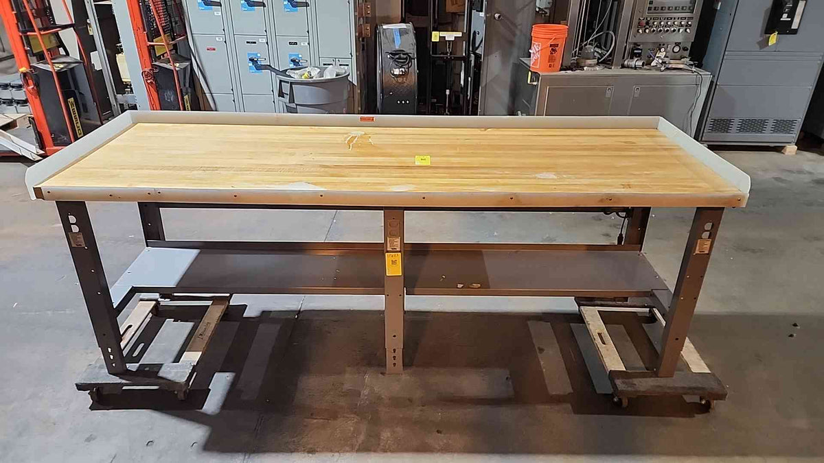 97" Lab Desk (Sku:115183)