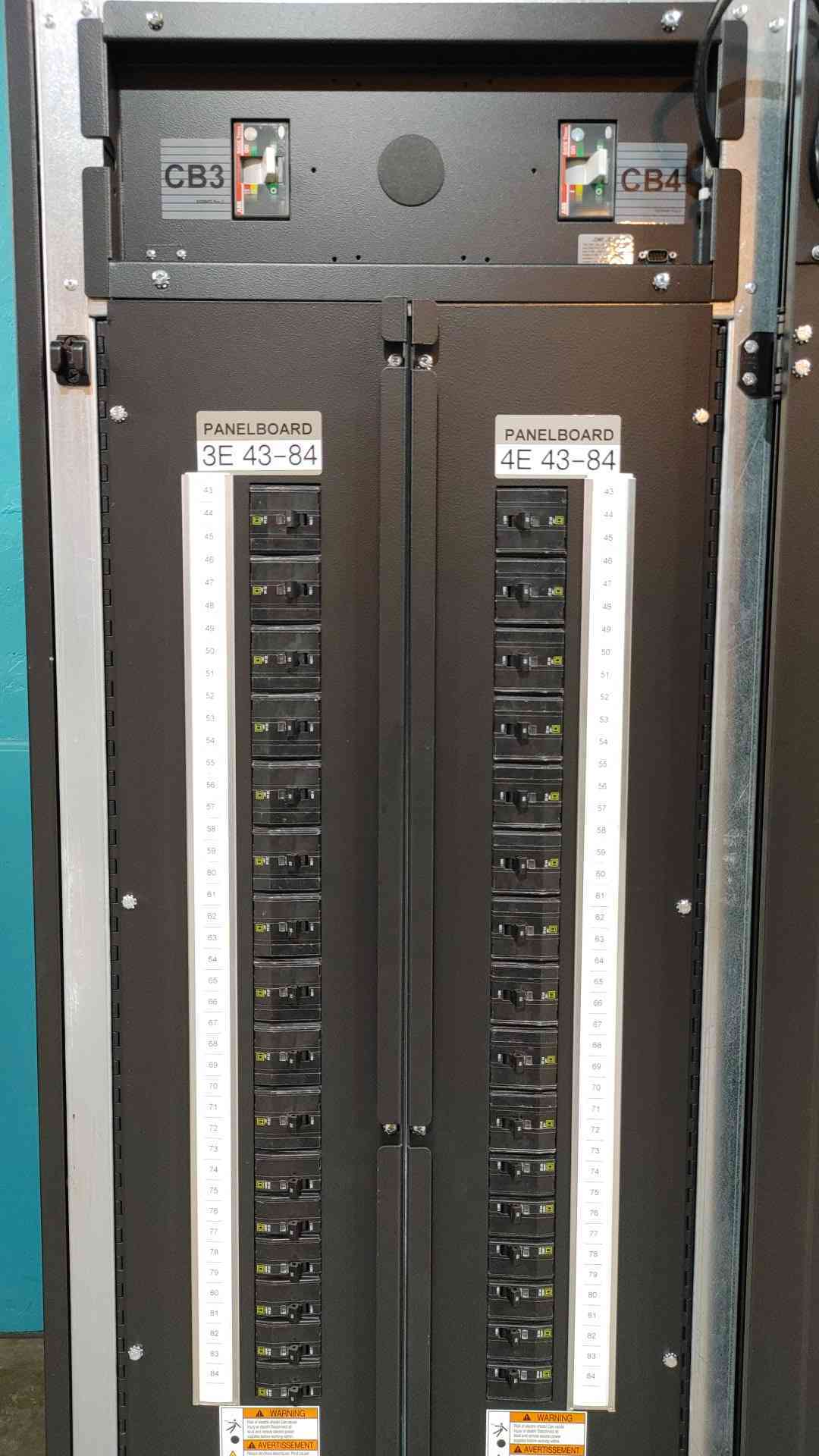 Vertiv Liebert 720A, 208/120V, 60Hz, 3PH, 4W + 1 Ground Foundation Distribution Cabinet. Model: FDC4424SB7CS251