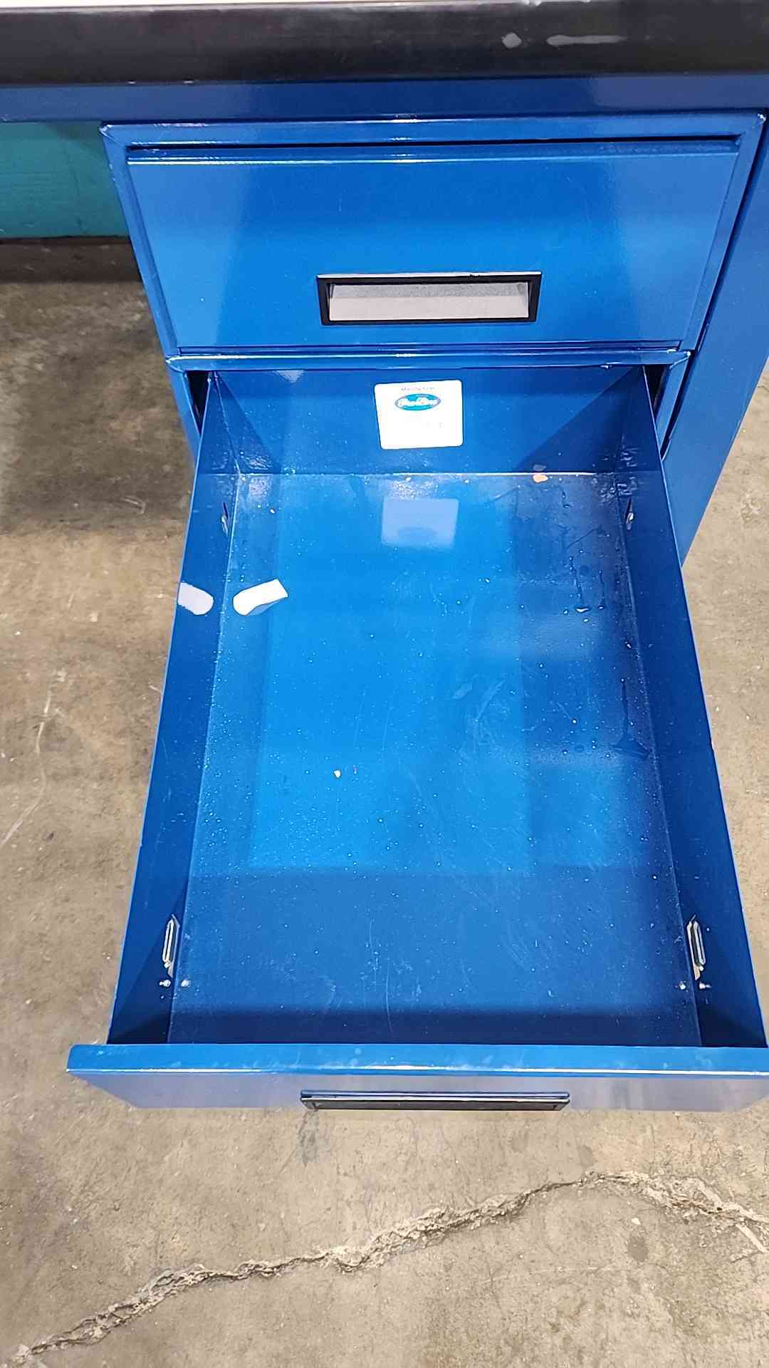 5' Rolling Lab Desk/Table W/ Shelves & Drawers (SKU: 115246)