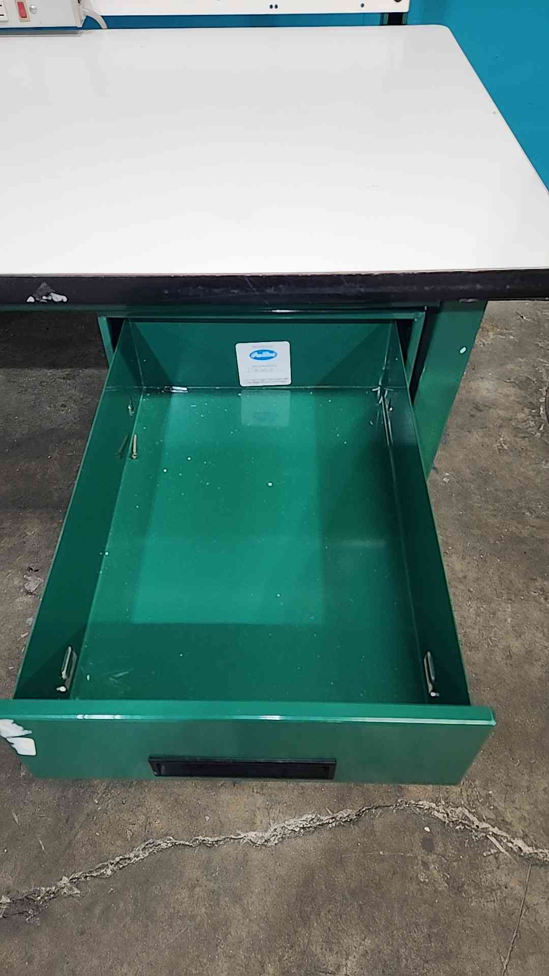 5' Green Rolling Lab Desk/Table W/ Shelf & Drawers (SKU: 115251)