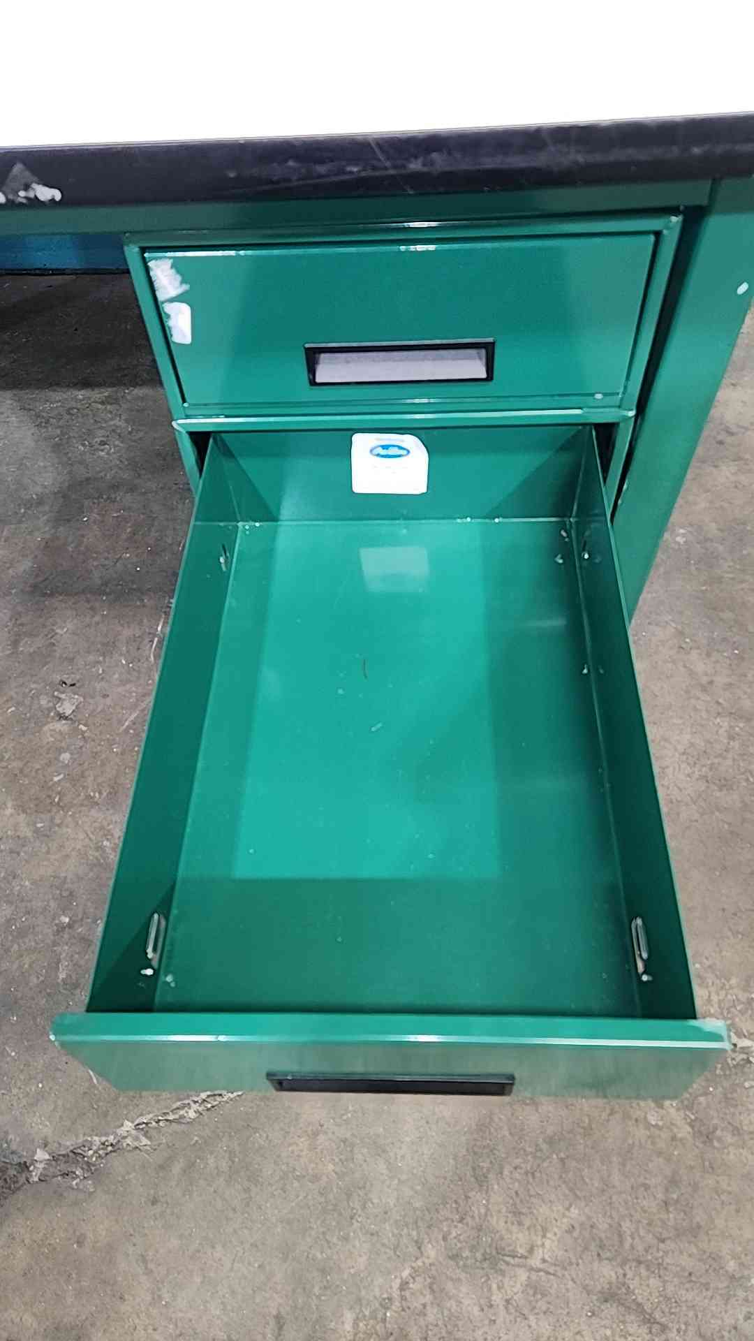 5' Green Rolling Lab Desk/Table W/ Shelf & Drawers (SKU: 115251)