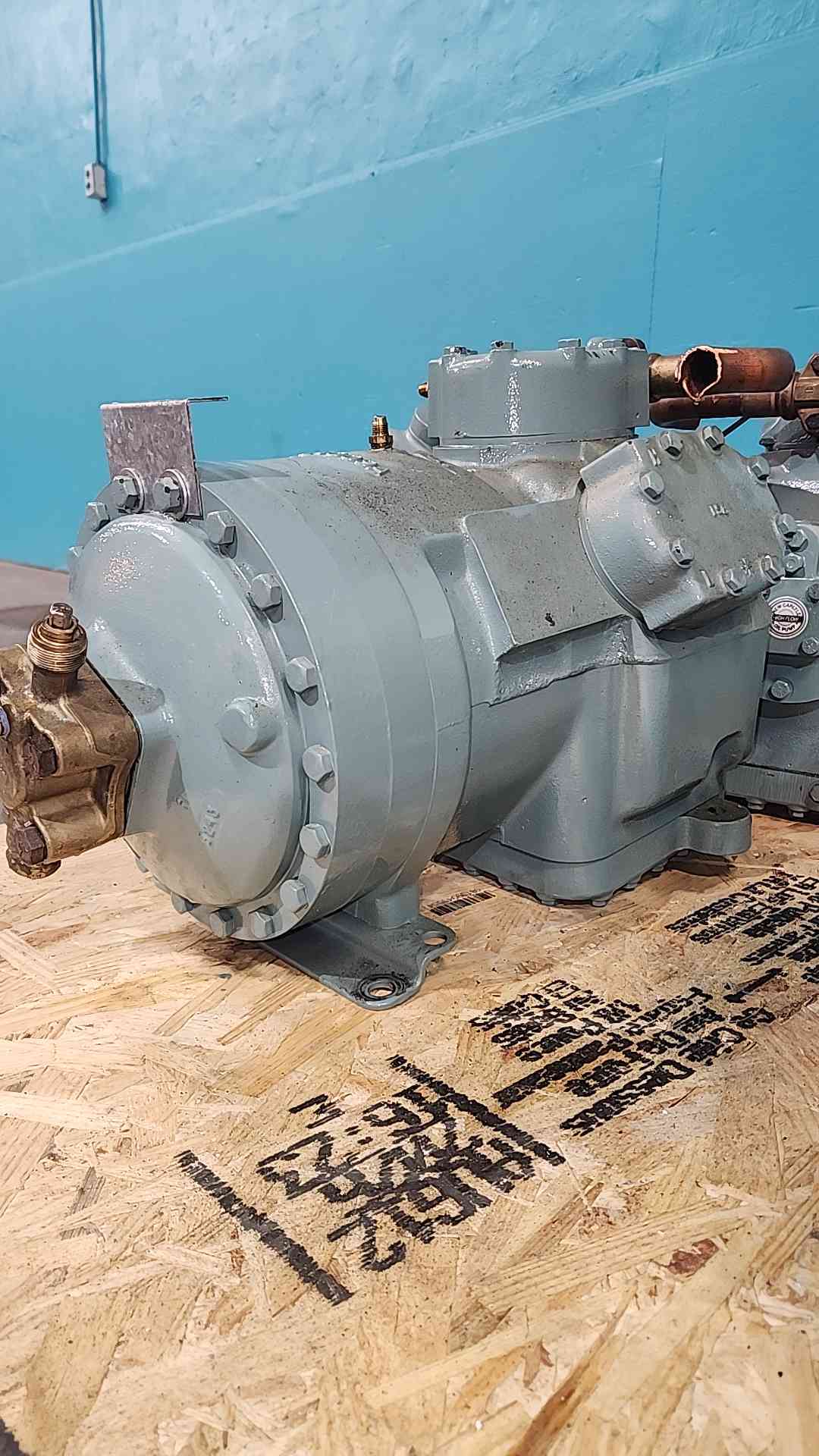 Carlyle Carrier 06DF8242BA3600 Semi Hermetic Compressor 15HP 460V 3PH 06D