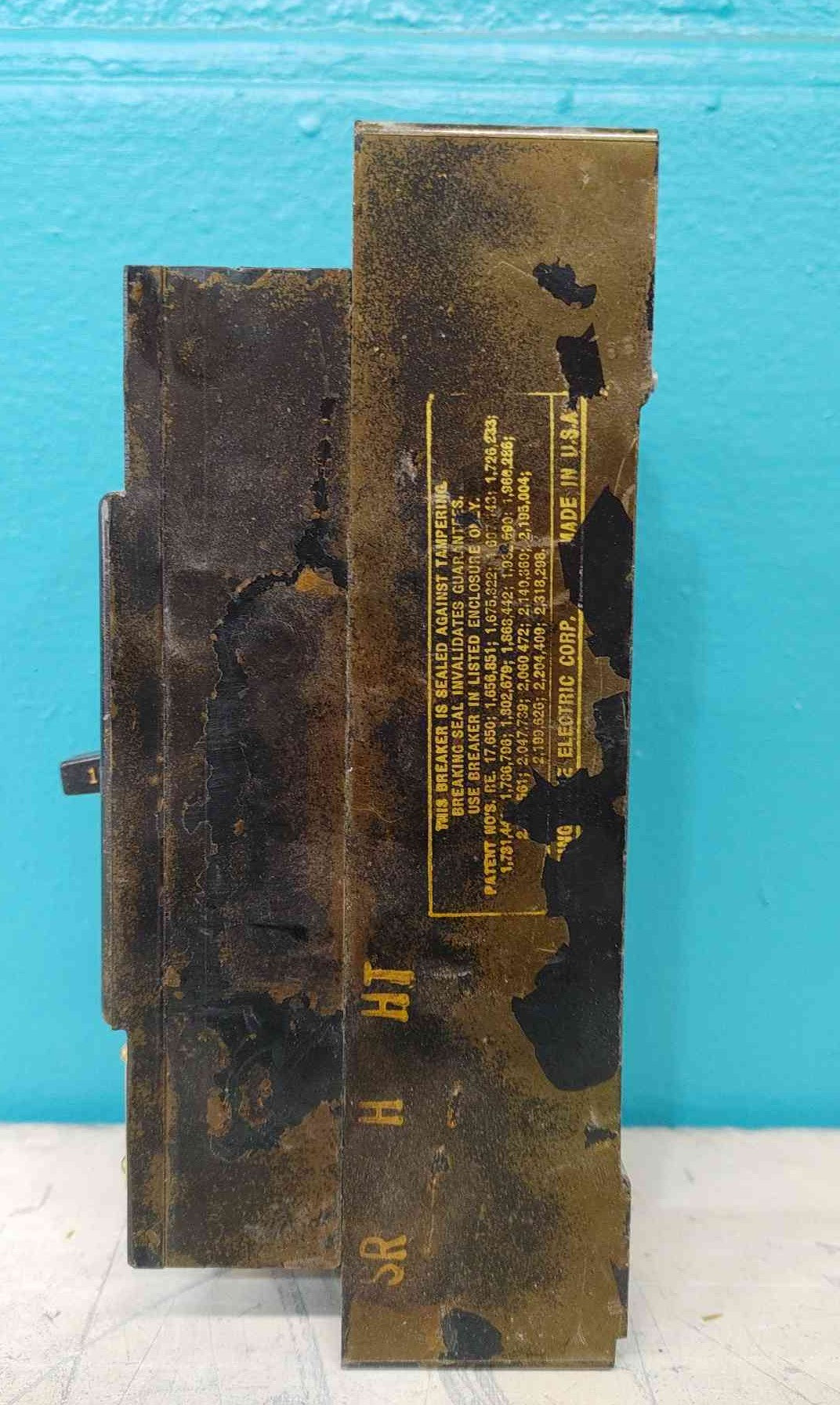 Westinghouse AB De-Ion 225A 3 Pole Circuit Breaker 600V J Frame J3225 J3225W