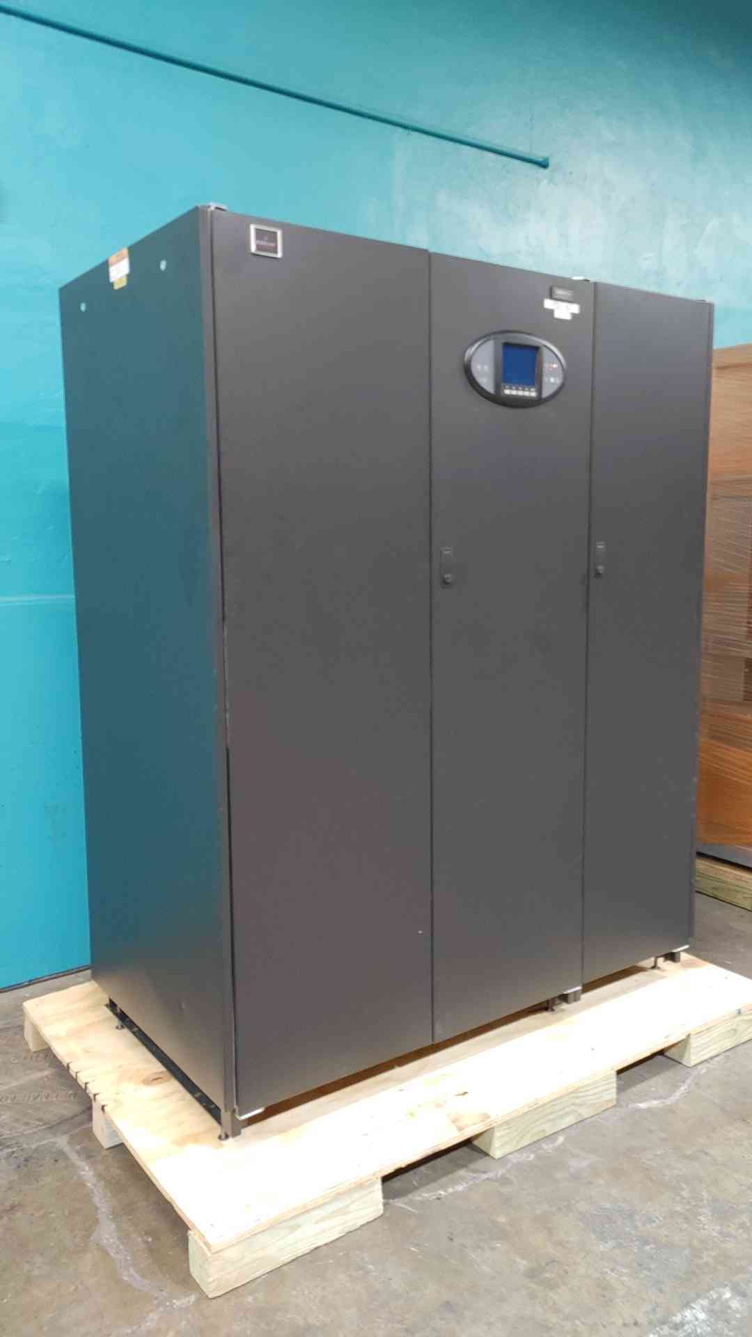 Liebert PPC 150kVA Data Center PDU 480V to 208Y/120V PPA150C w/ EXC Panel Cabinet