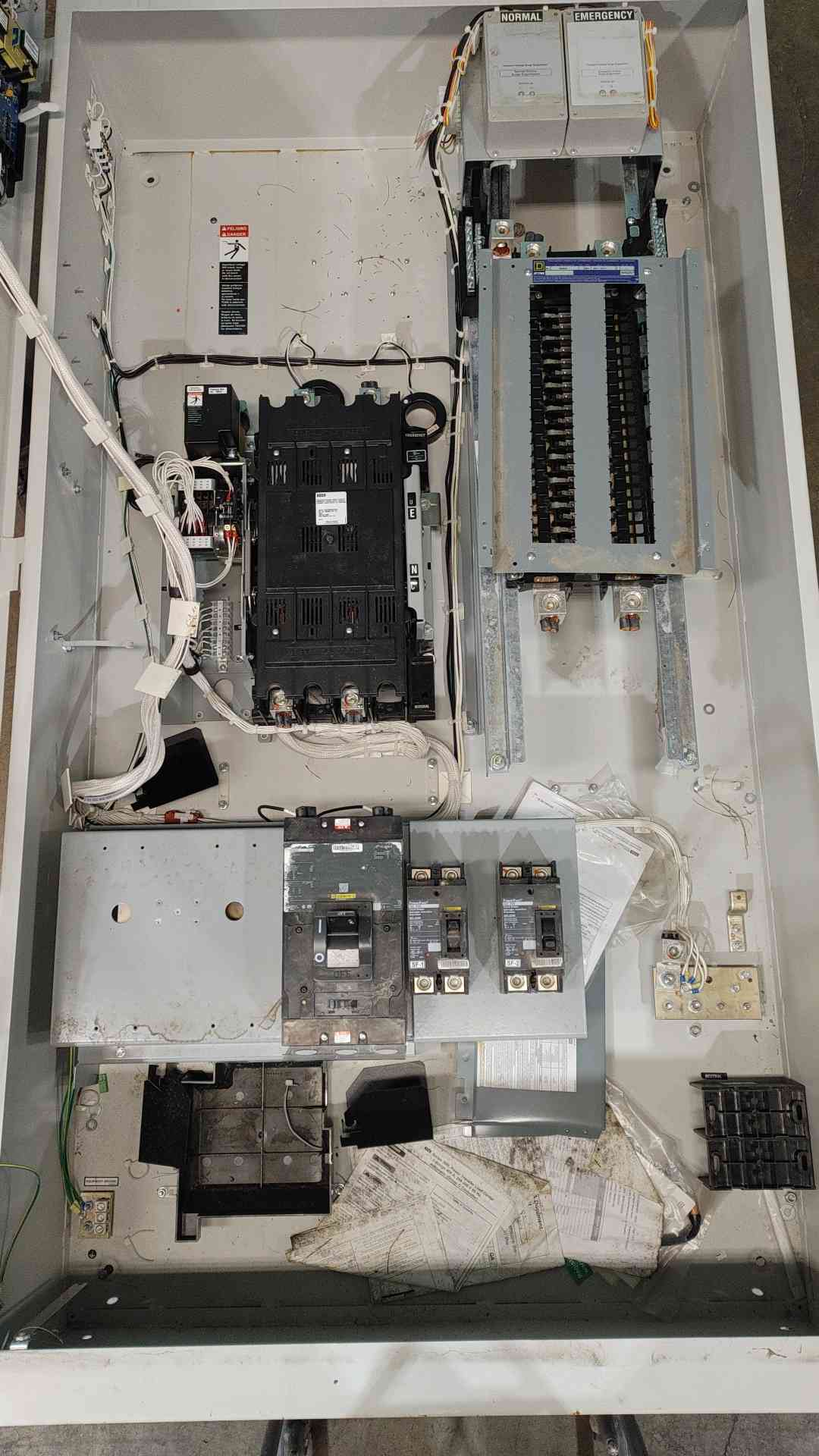 ASCO 300L Series 400A Automatic Transfer Switch 240V 1Ph ATS J0300L420400FGXC
