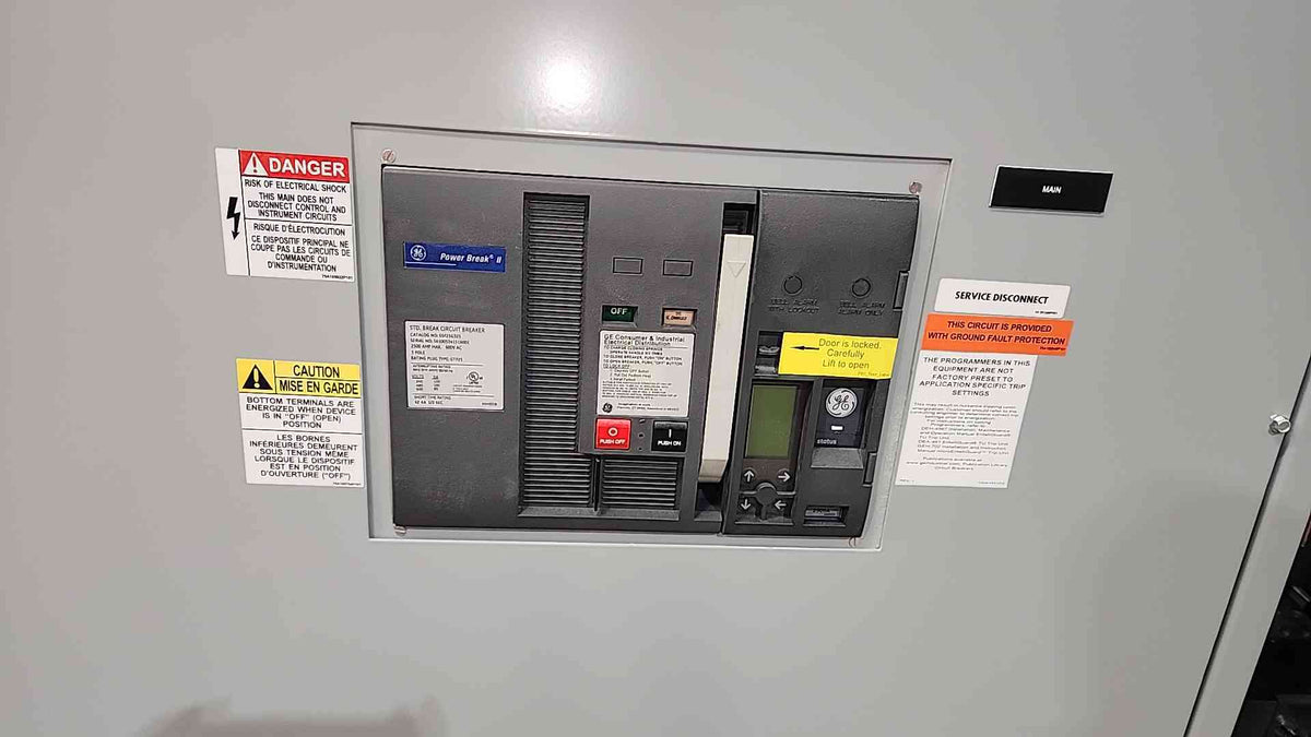 NEW GE Spectra 2500A 480Y/277V 3Ph 3-Sec Switchboard Lineup w/ 2500A Main & Breakers