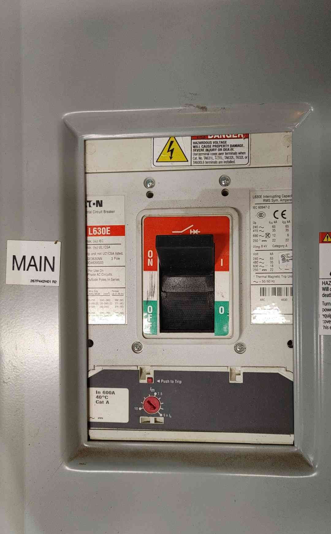 Eaton PRL3a Pow-R-Line Panelboard 600A 480Y/277V 3PH 4W EZB2072R 600 Amp Main