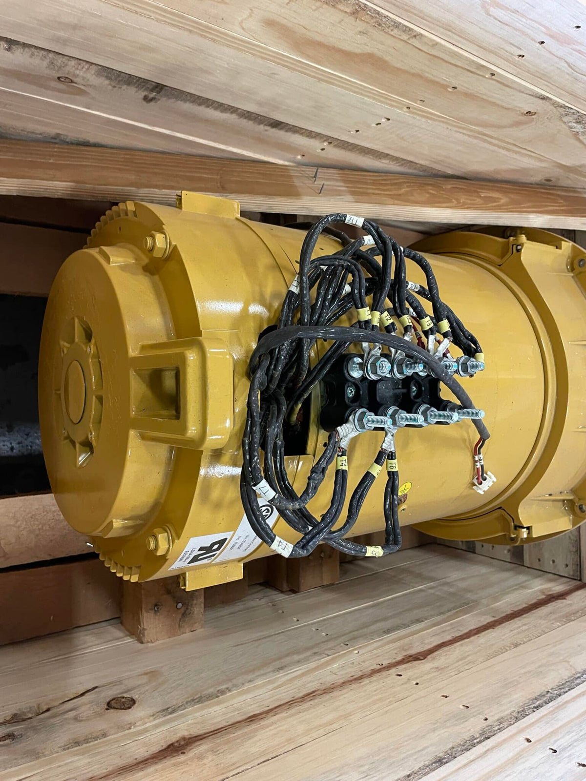 New Surplus Caterpillar 40KW Generator End - DPC1209