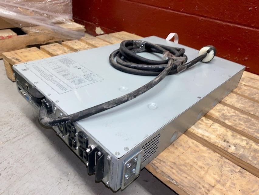APC SUA3000R2X428 SUA3000RM2U 3000VA 2U Rack UPS L5-30P AP9617 No Batt