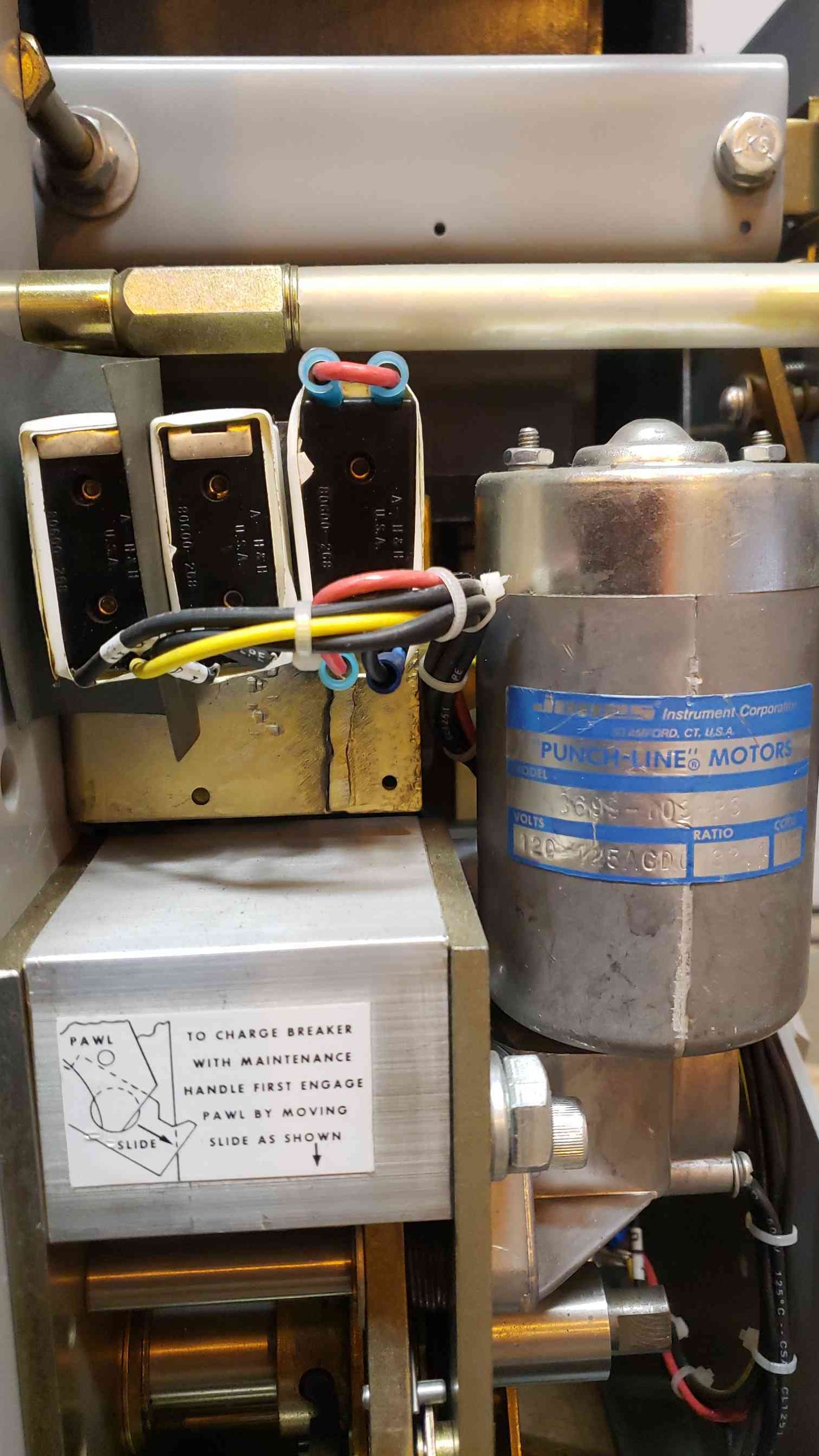 3200 GE Low Voltage Breaker AKR-8D-75-1 3200A MicroVersaTrip TR3253200 (SKU:14492AA)