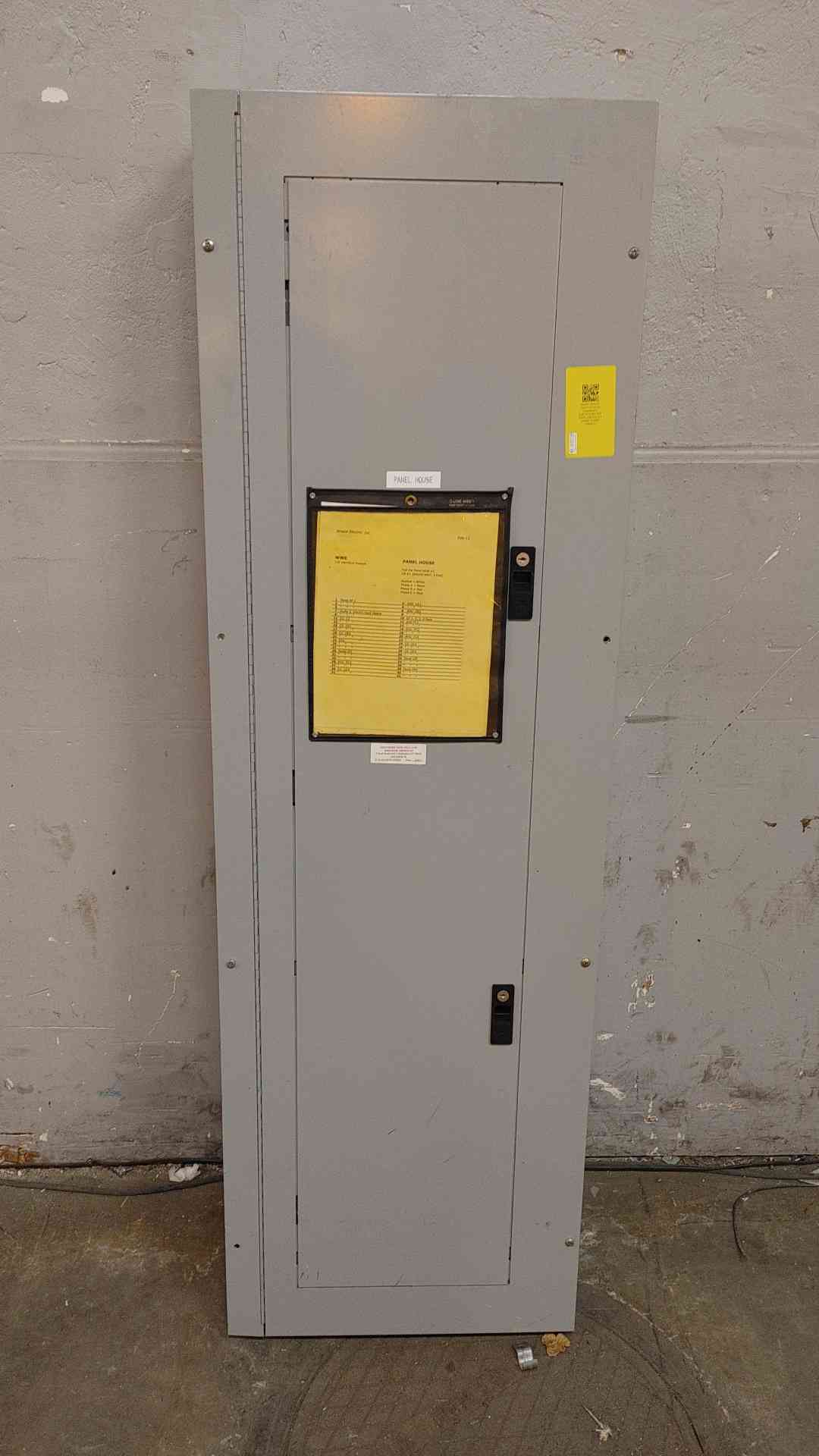 GE AQF3424CBX A-Series Panelboard 400A Main 208Y/120V 3Ph 42 Ckt loaded Breakers