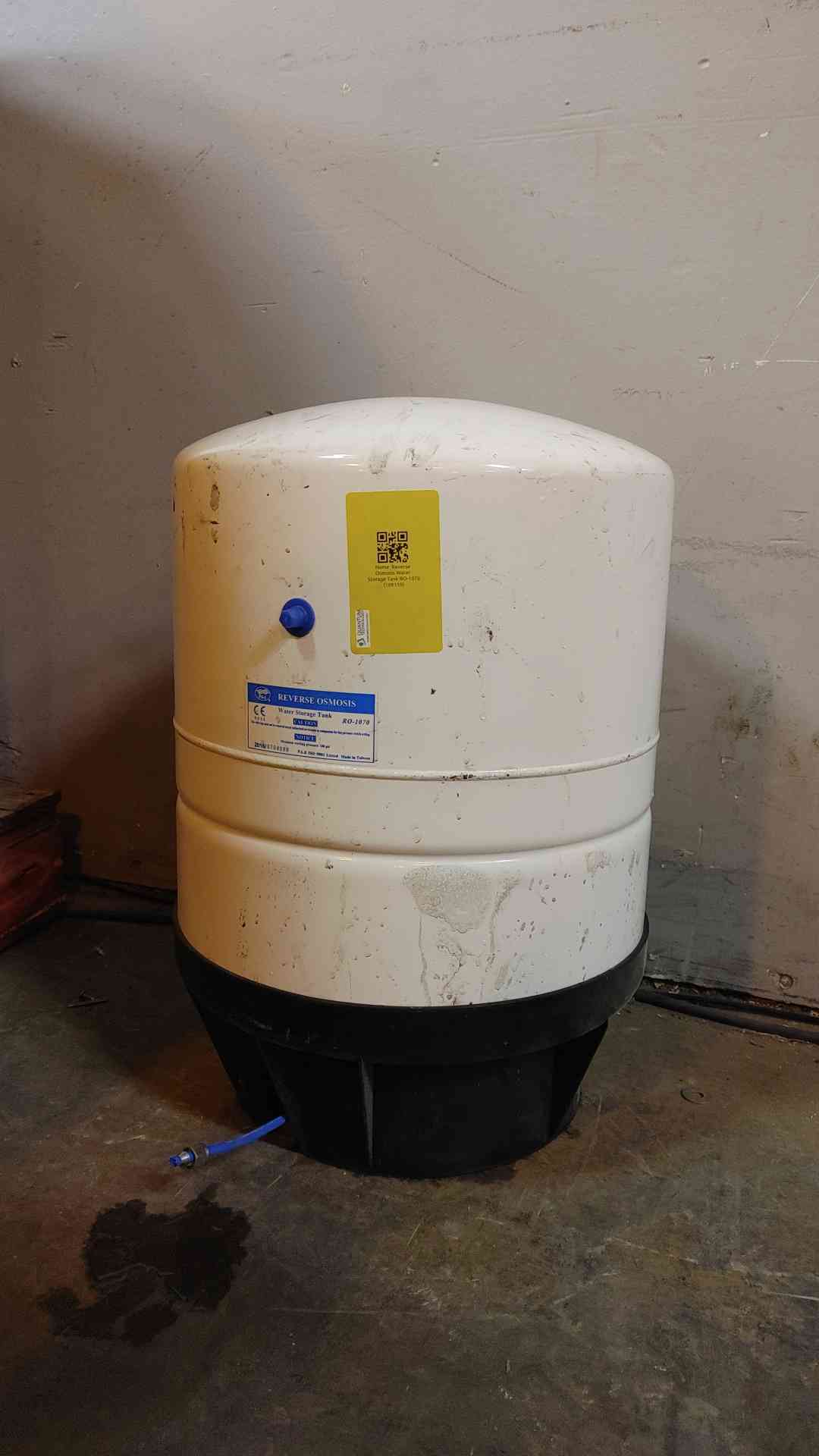 *Pickup Only* Reverse Osmosis Water Storage Tank RO-1070 (109159)