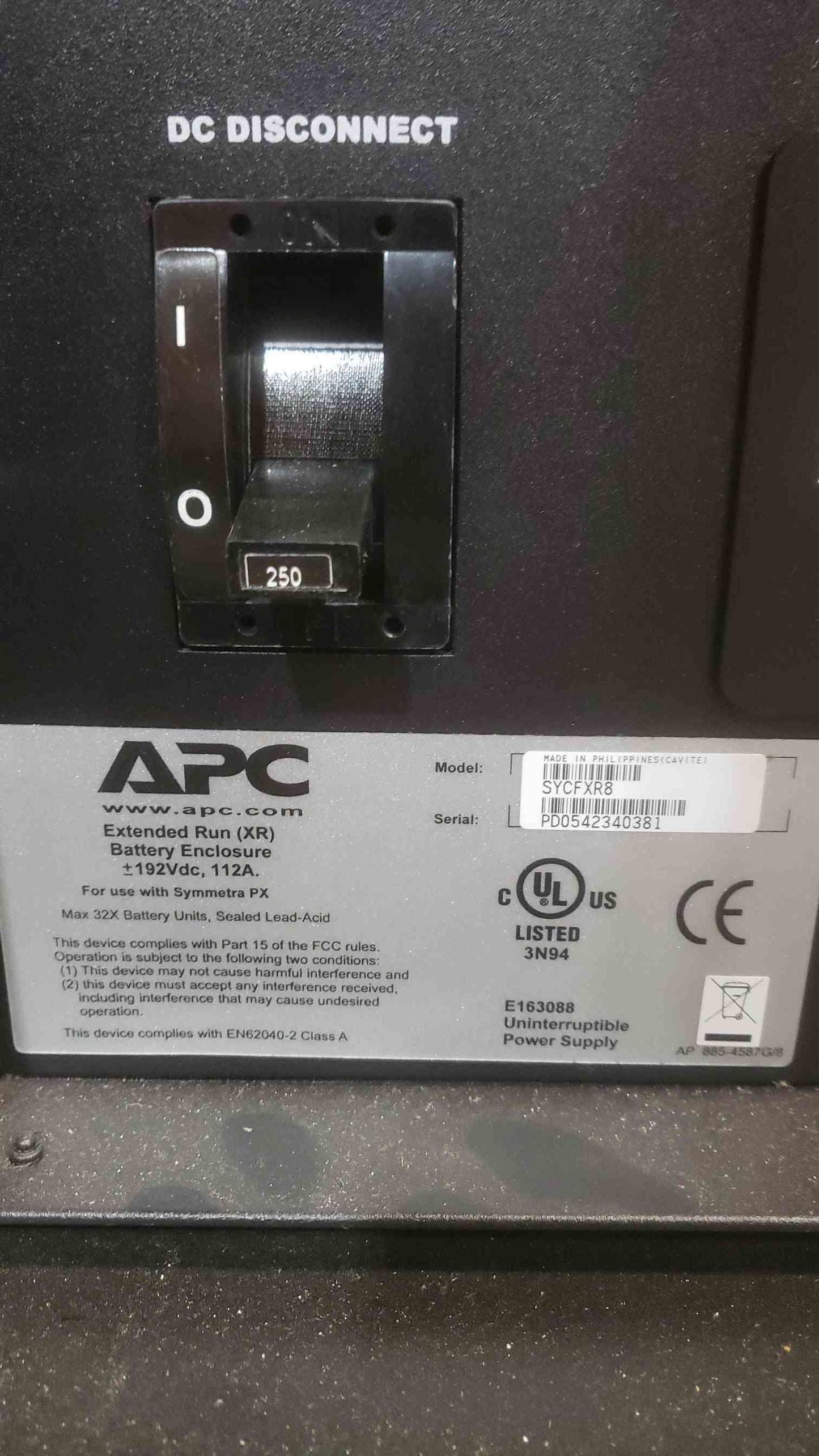 APC Symmetra PX 40KW Extended Run Battery Enclosure SYCFXR8 (SKU: 110911)