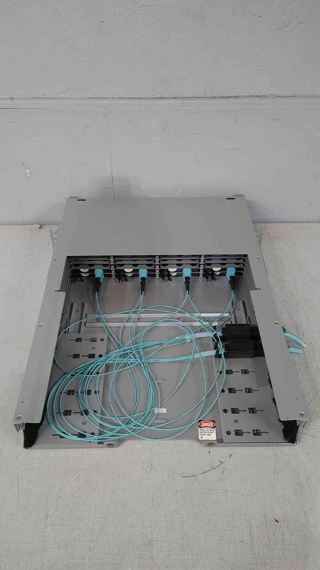 Corning Pretium EDGE 2U Housing EDGE-02U (SKU: 111379)