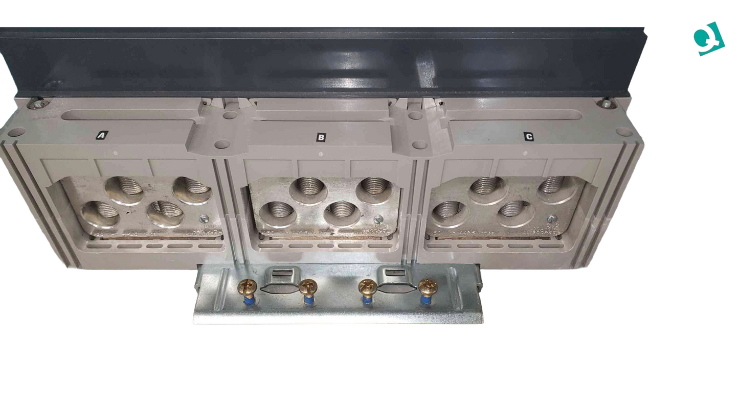Square D PowerPact RGA36100CU43AE1ABLVYP 1000A 3P 600V I-Line Breaker Micrologic 5.0A (SKU: 112860)
