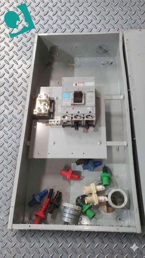 Siemens 600A 600VAC Circuit Breaker Enclosure LD6N1 Siemens Sentronâ„¢ LXD63B600(SKU: 112389)