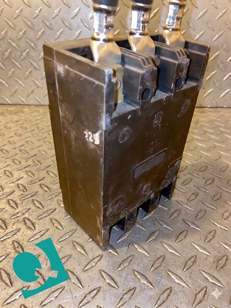225A GE TOD32225 Circuit Breaker(S6LLST1521)