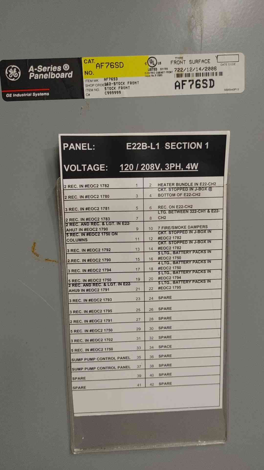 GE A-Series II 400A Panelboard 208Y/120V 3PH 42 Circuit 400 Amp Main 40x 20A Breaker