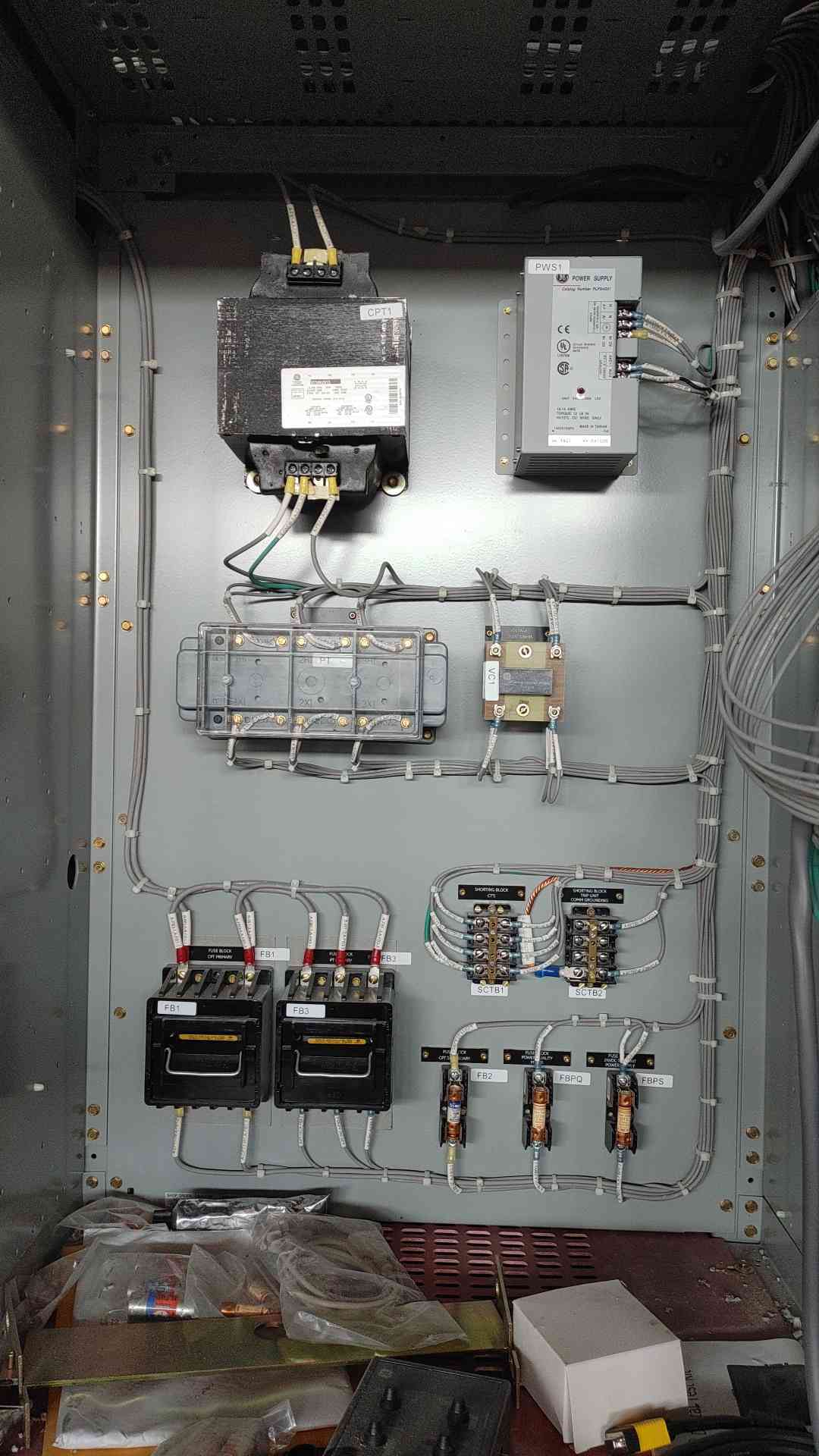GE Power Break II Switchboard 4000A 480V 3PH Populated 9x Circuit Breaker Lineup